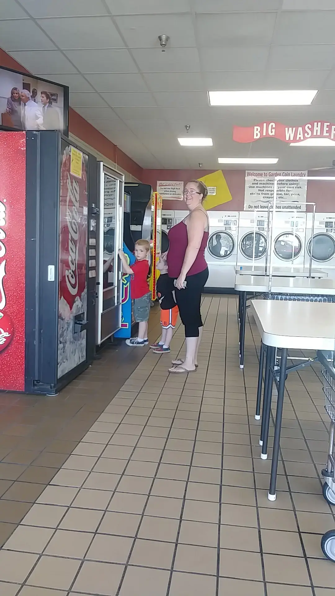 Garden Coin Laundry thumbnail 12