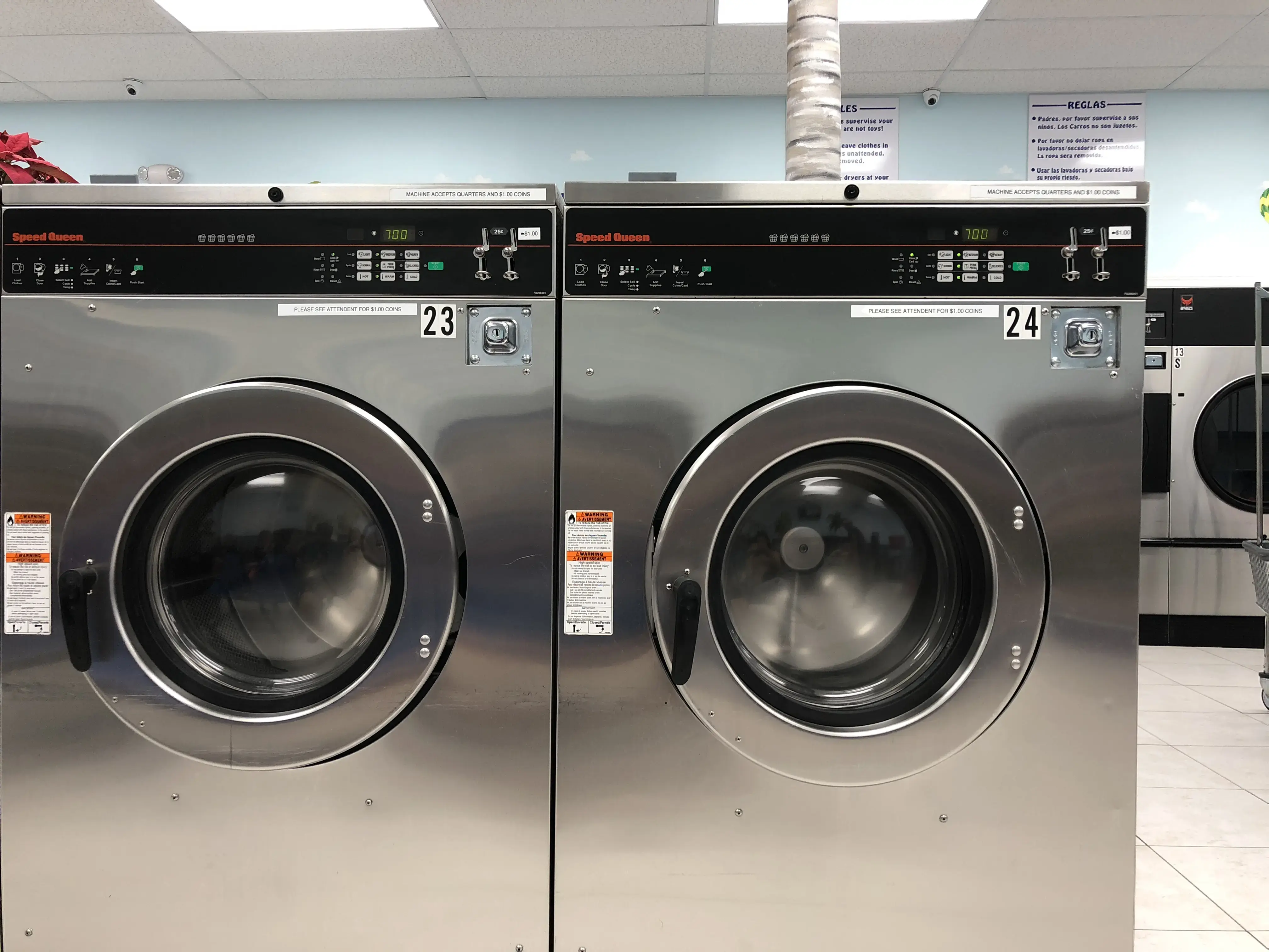 Garden Park Plaza Laundry - Image 16