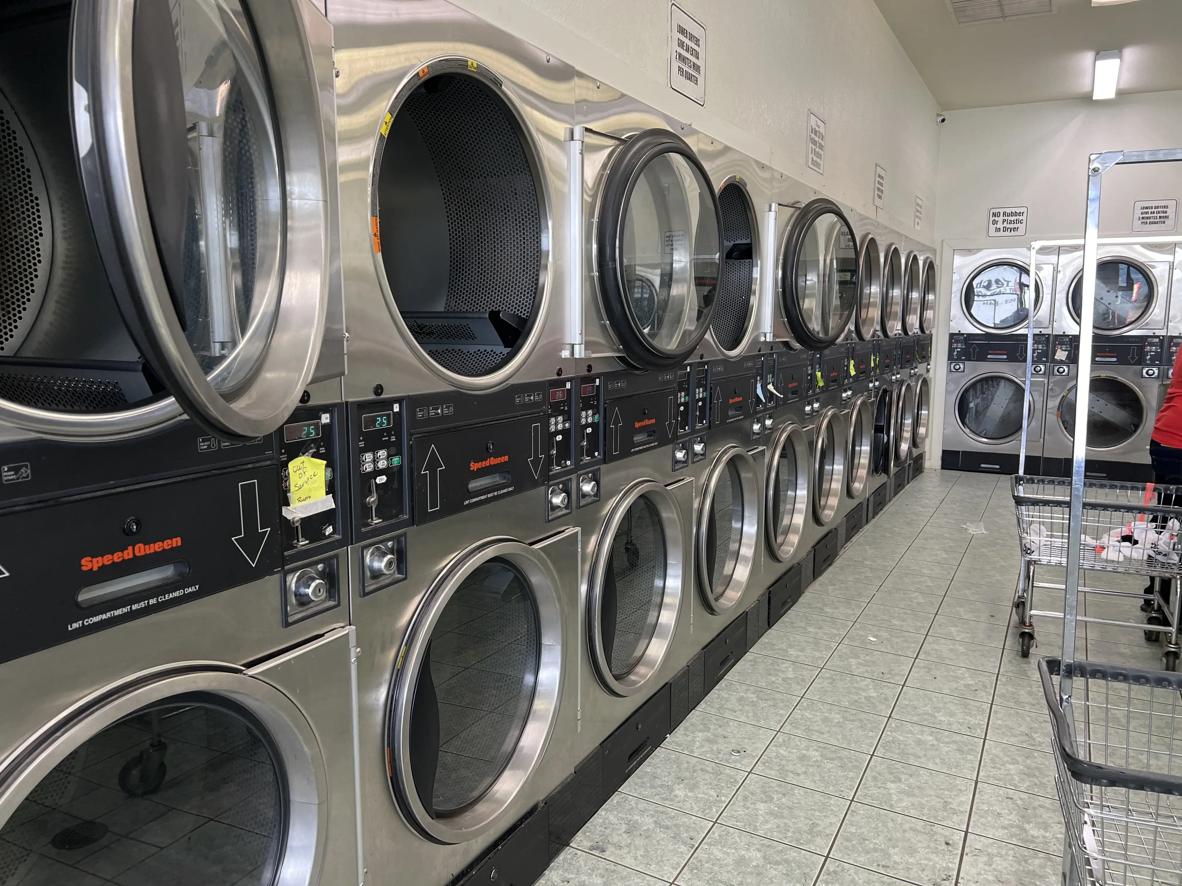 Garden Valley Laundromat location