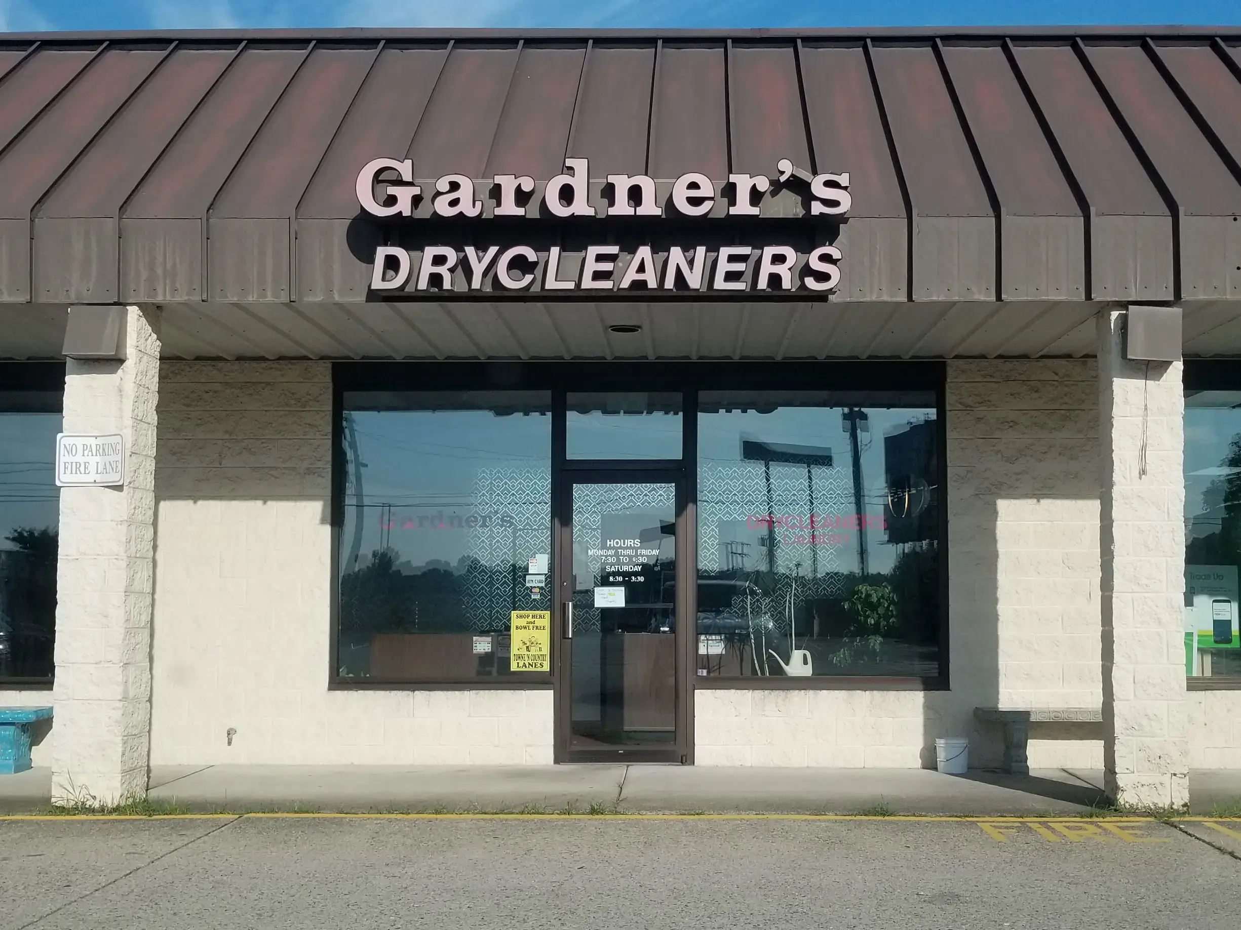 Gardner's Drycleaning-Laundry thumbnail 3