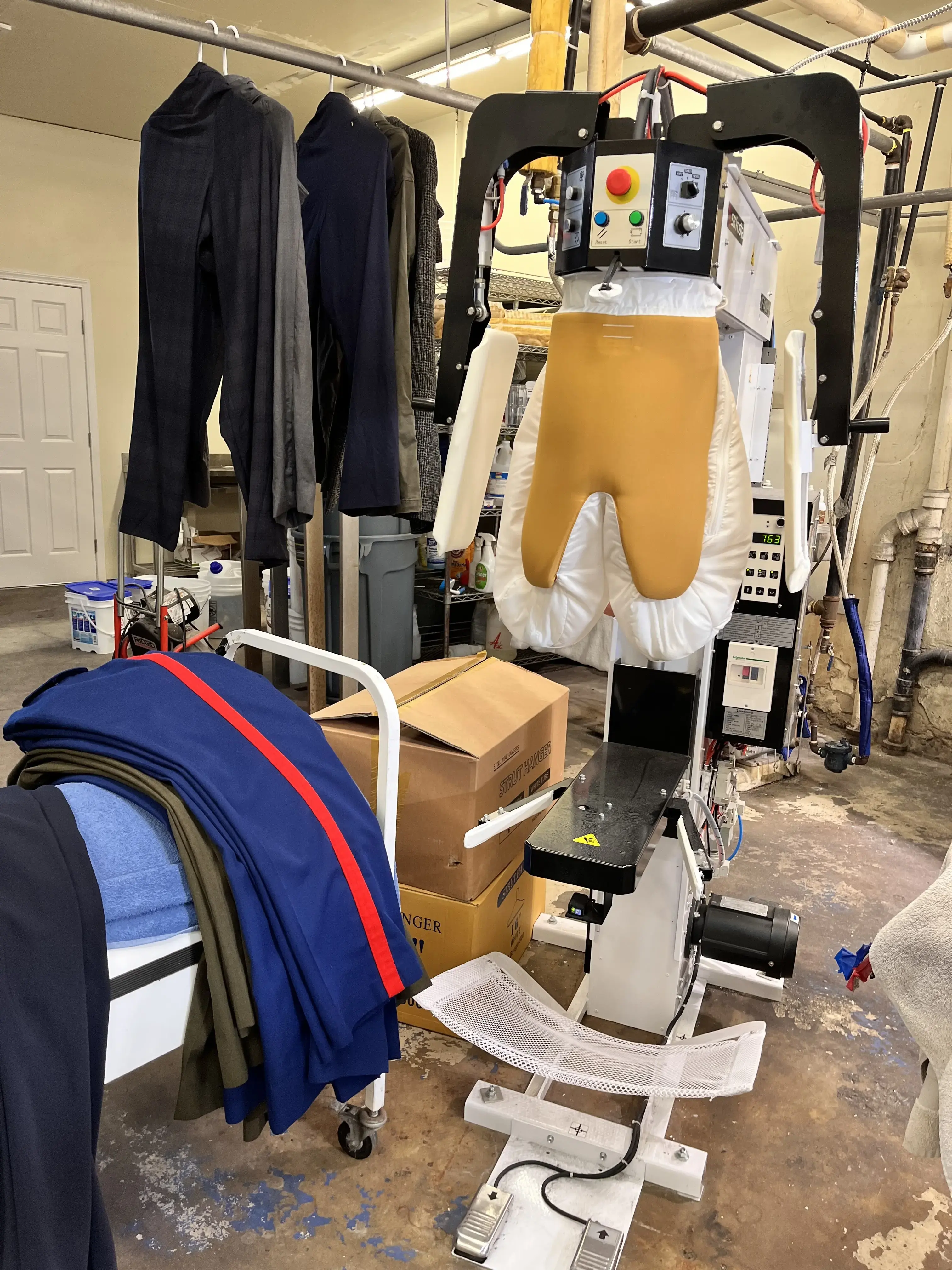 Garnet Laundry and Cleaning - Image 5