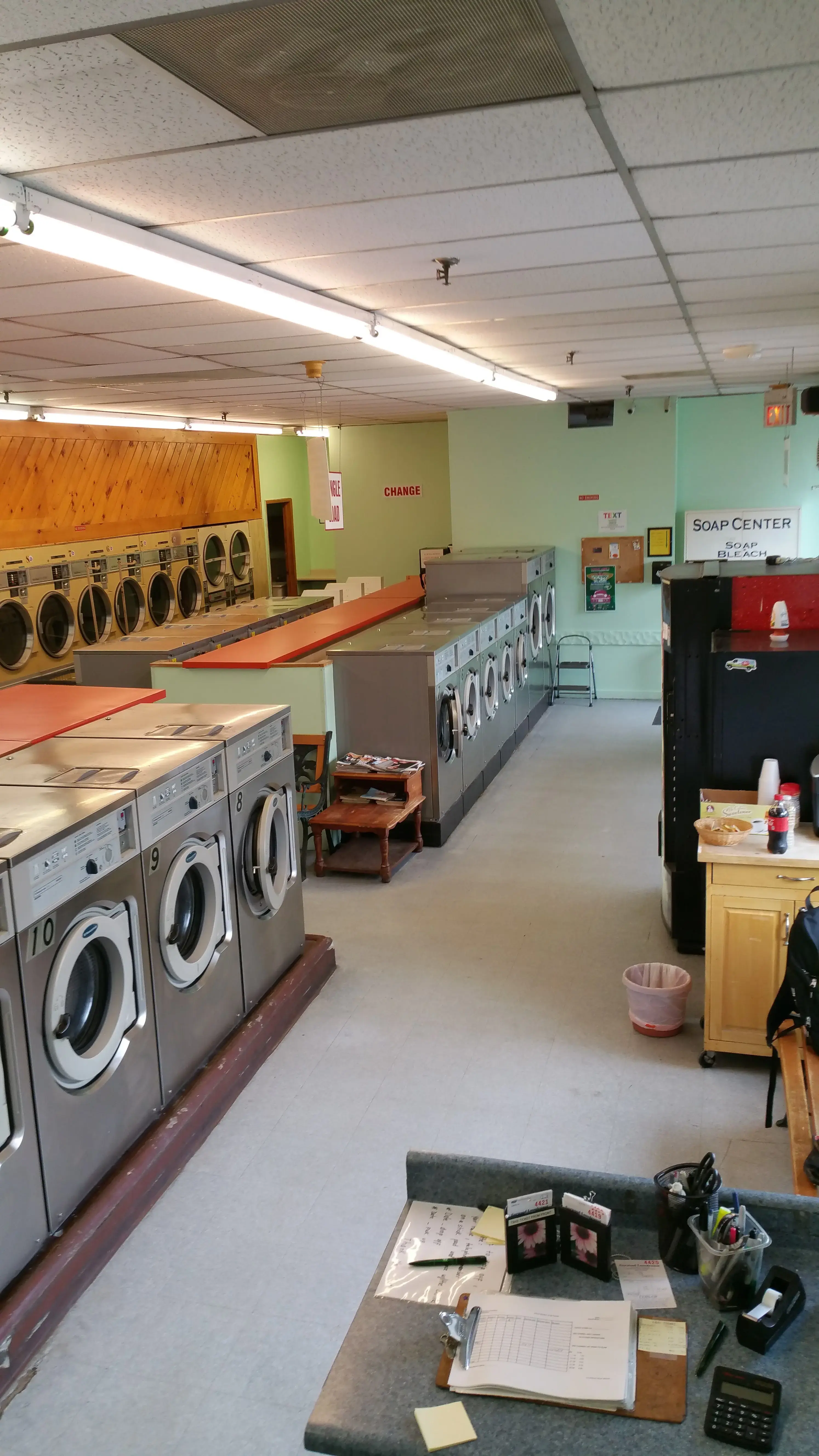Garwood Laundromat - Image 18