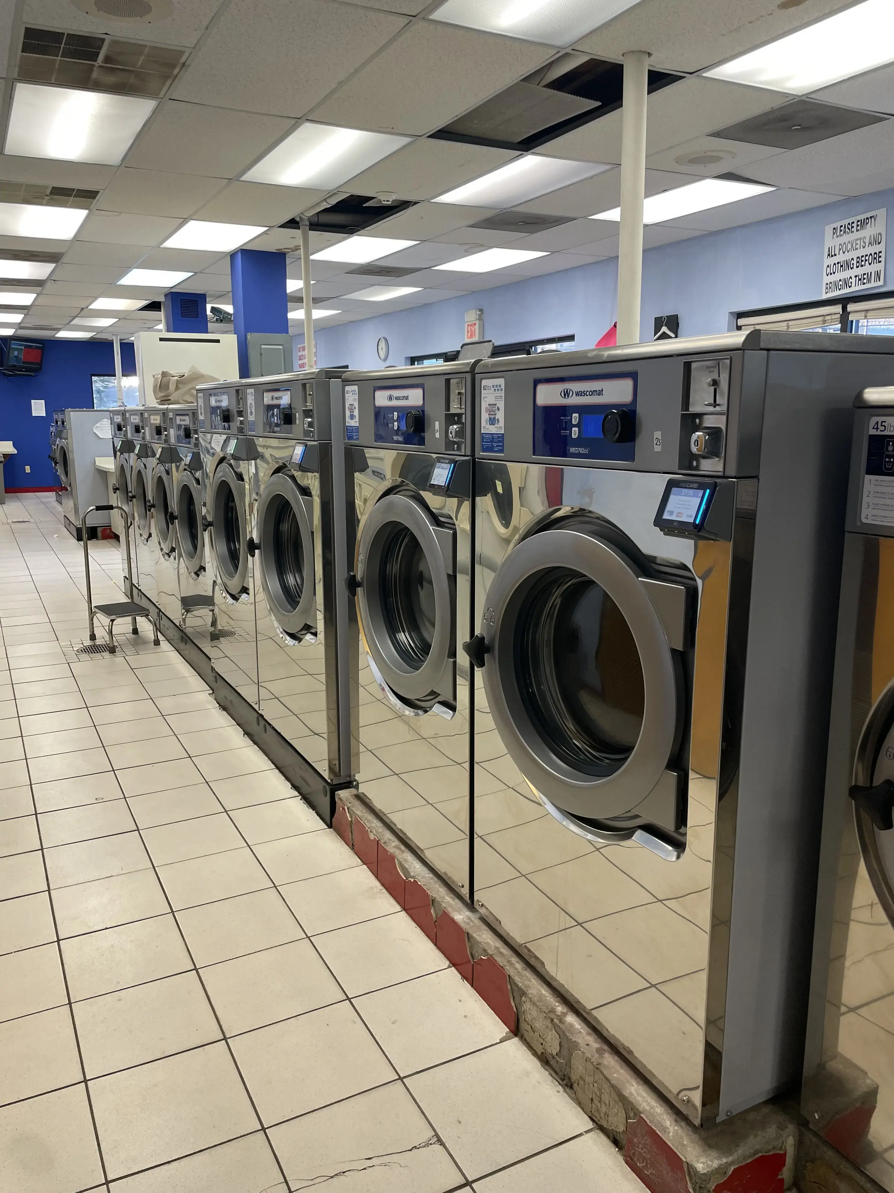 Garwood Wash and Fold location
