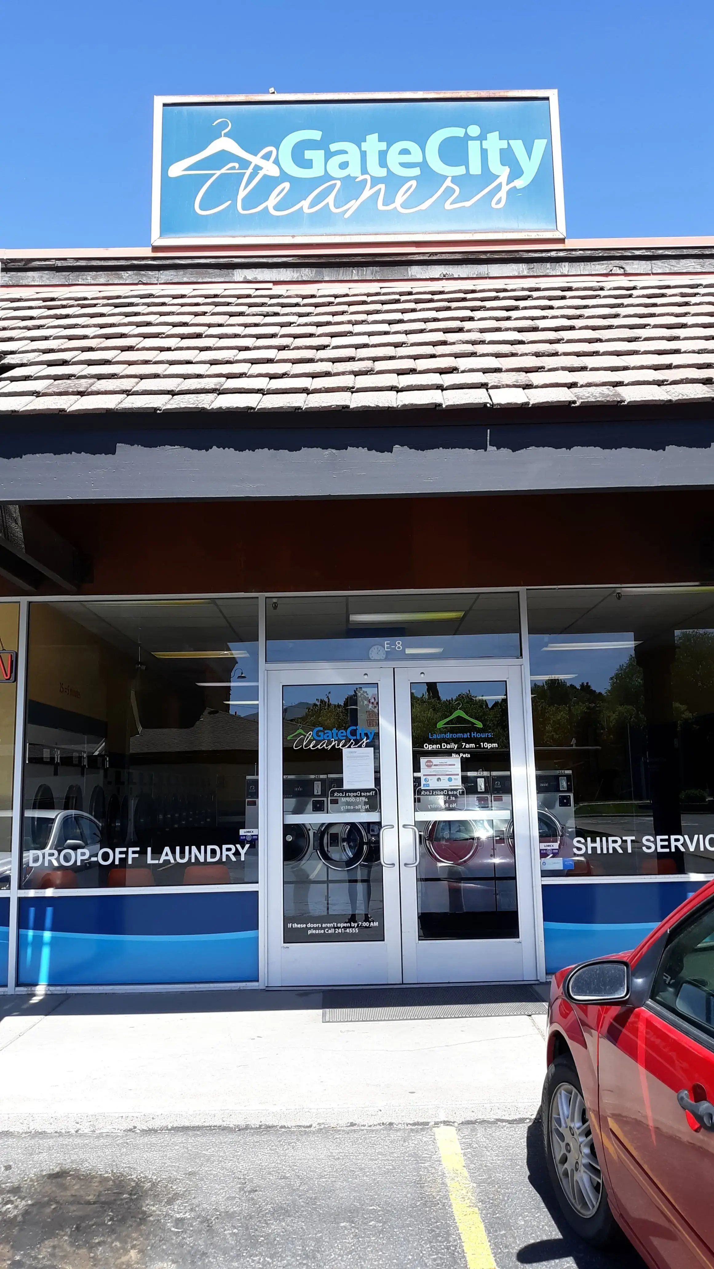 Gate City Cleaners Laundromat thumbnail 3