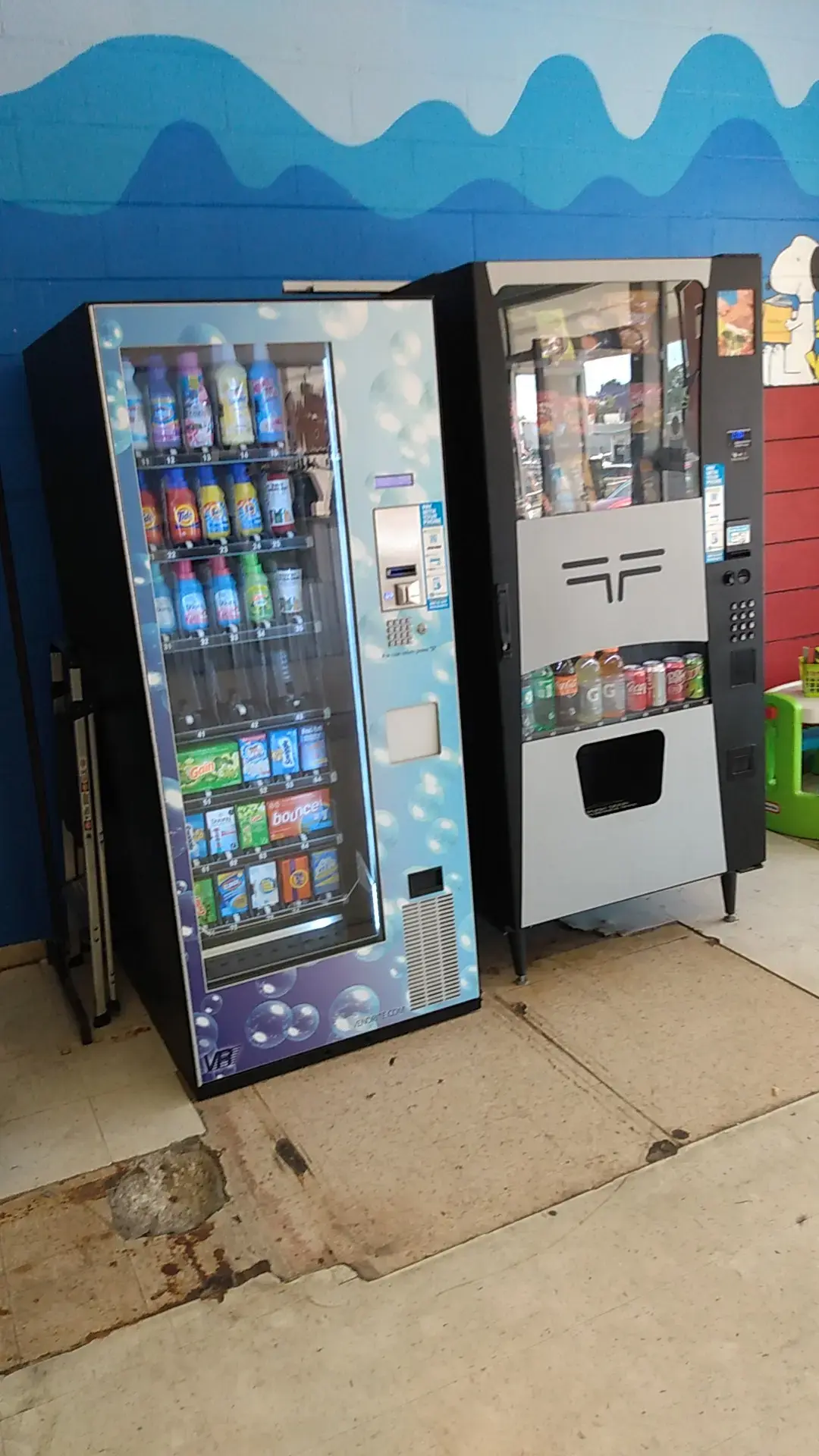 Gateway Laundromat - Image 9