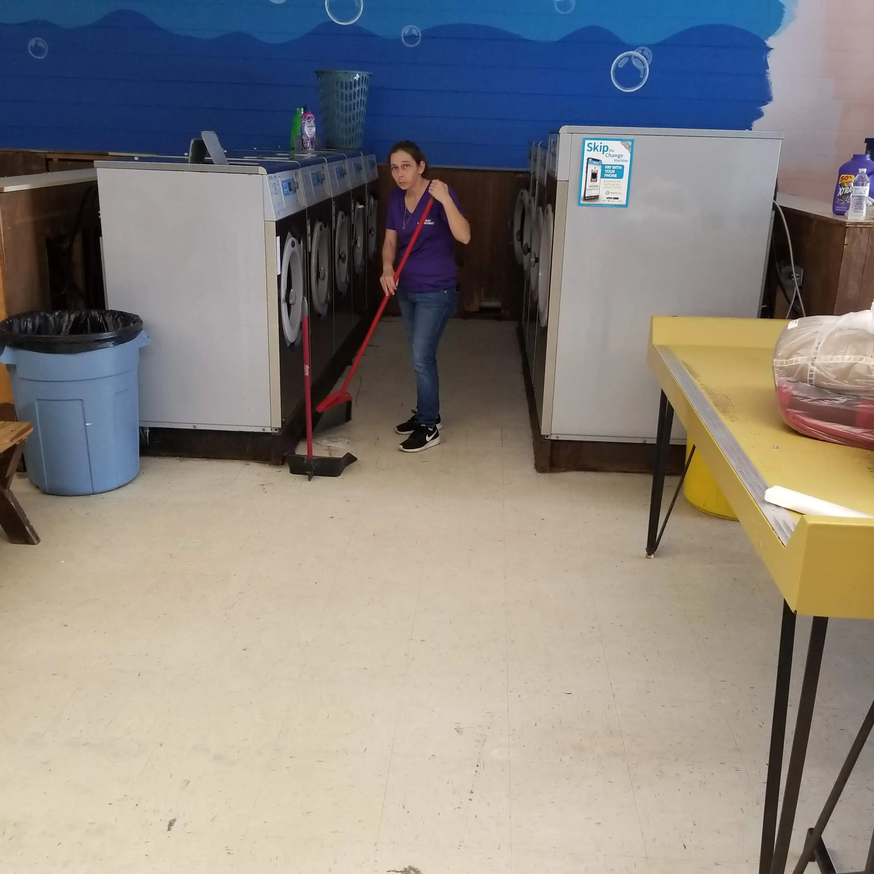 Gateway Laundromat thumbnail 6