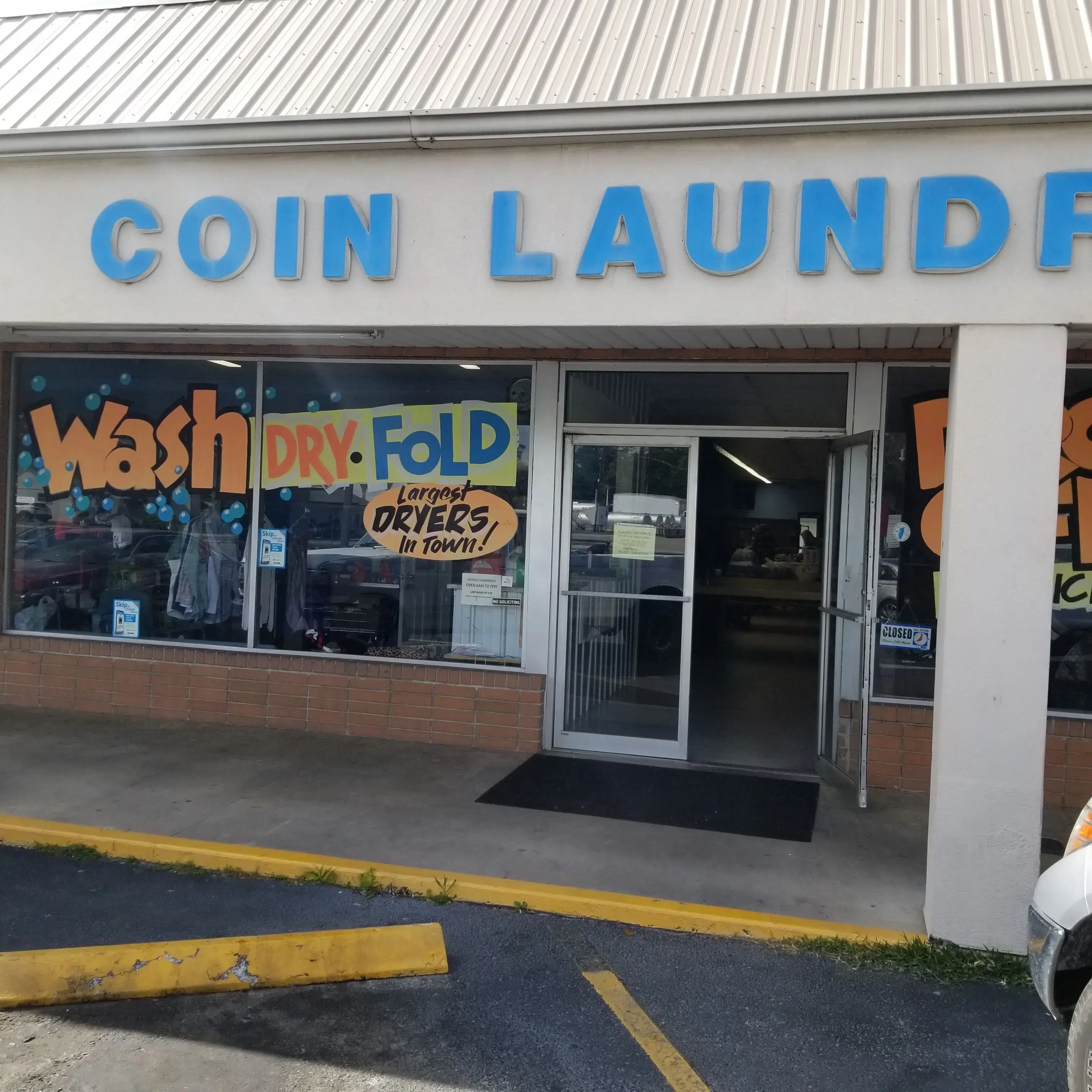Gateway Laundromat thumbnail 3