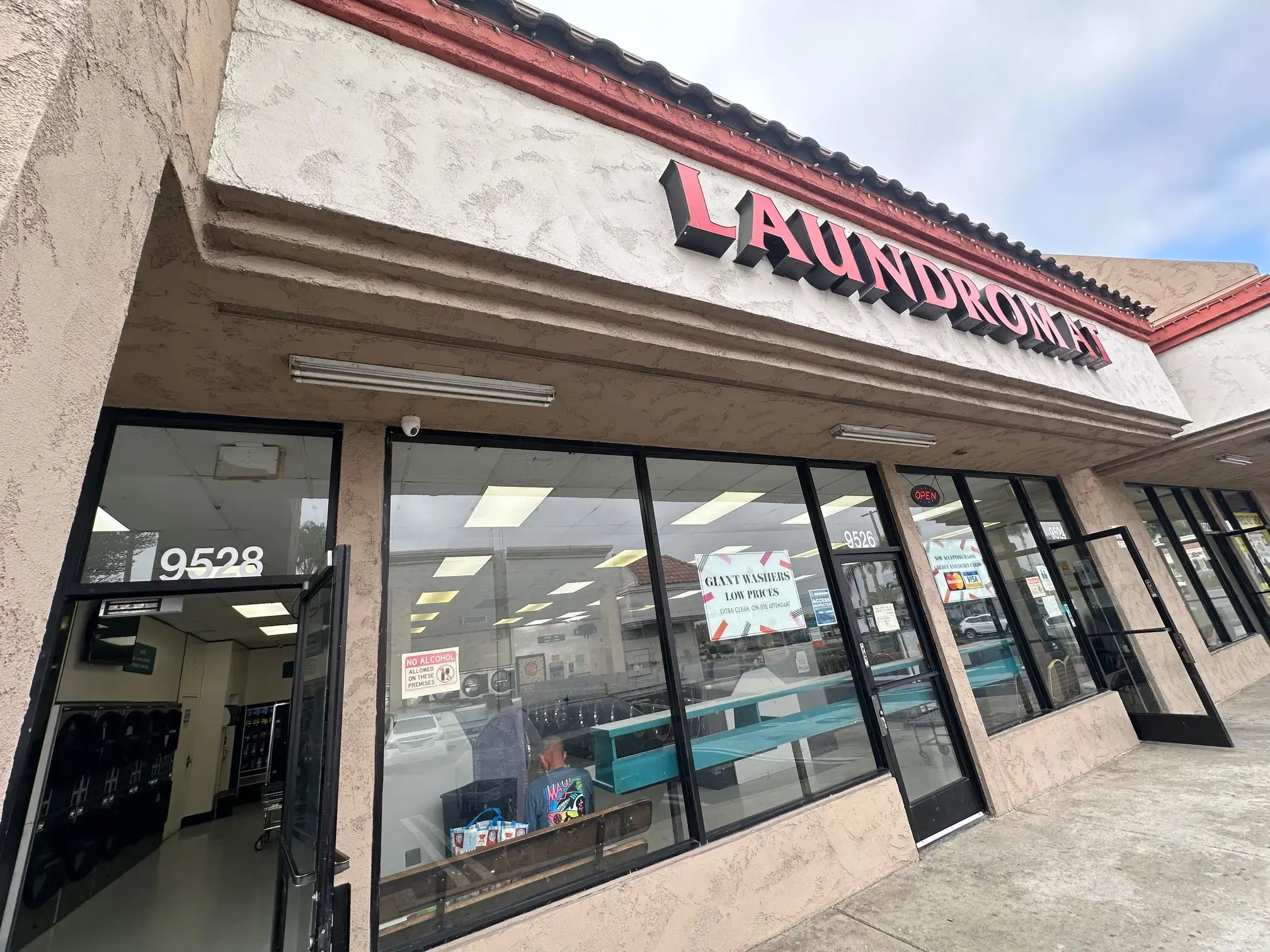 Gateway Laundromat thumbnail 1