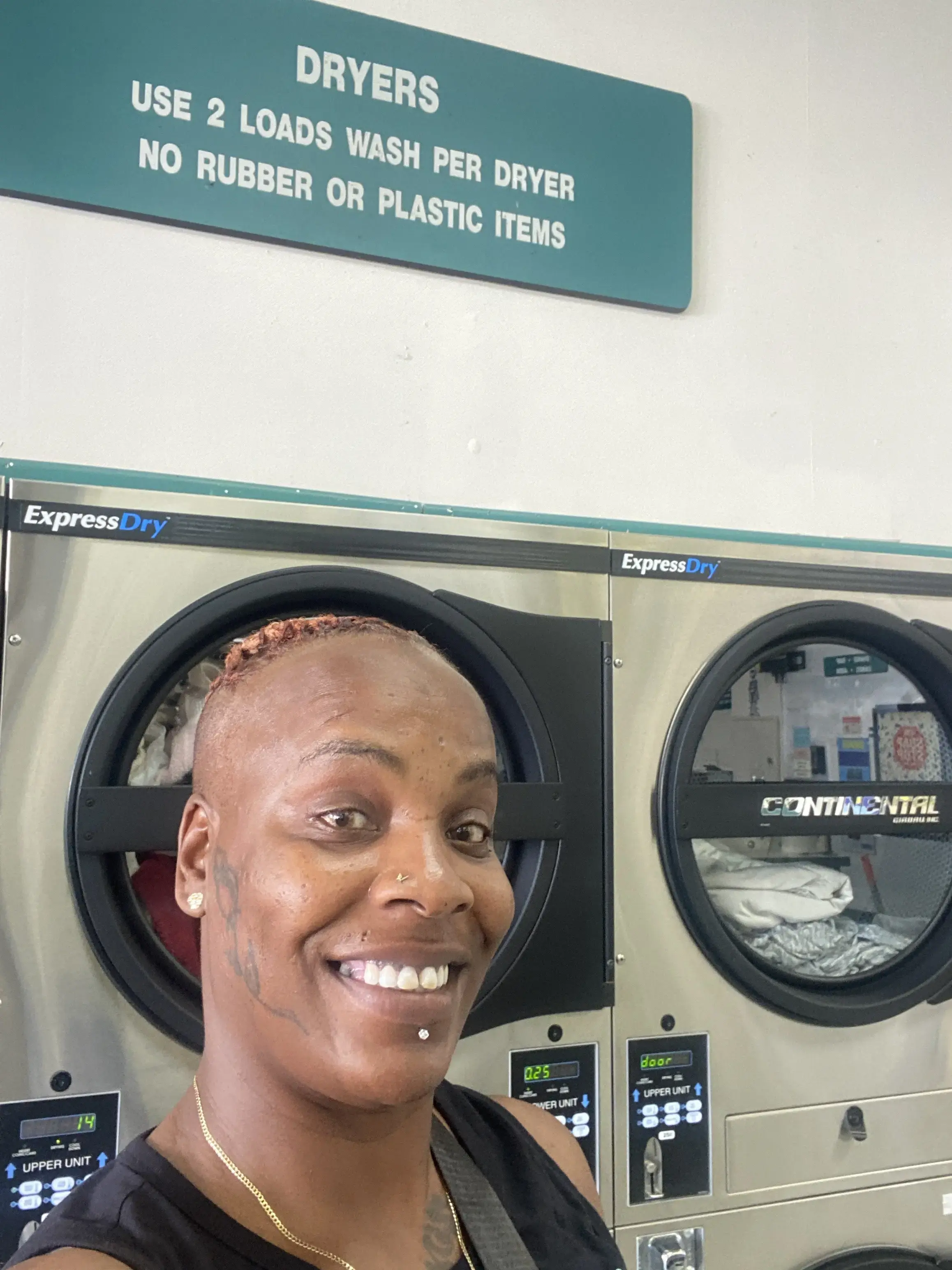 Gateway Laundromat thumbnail 8