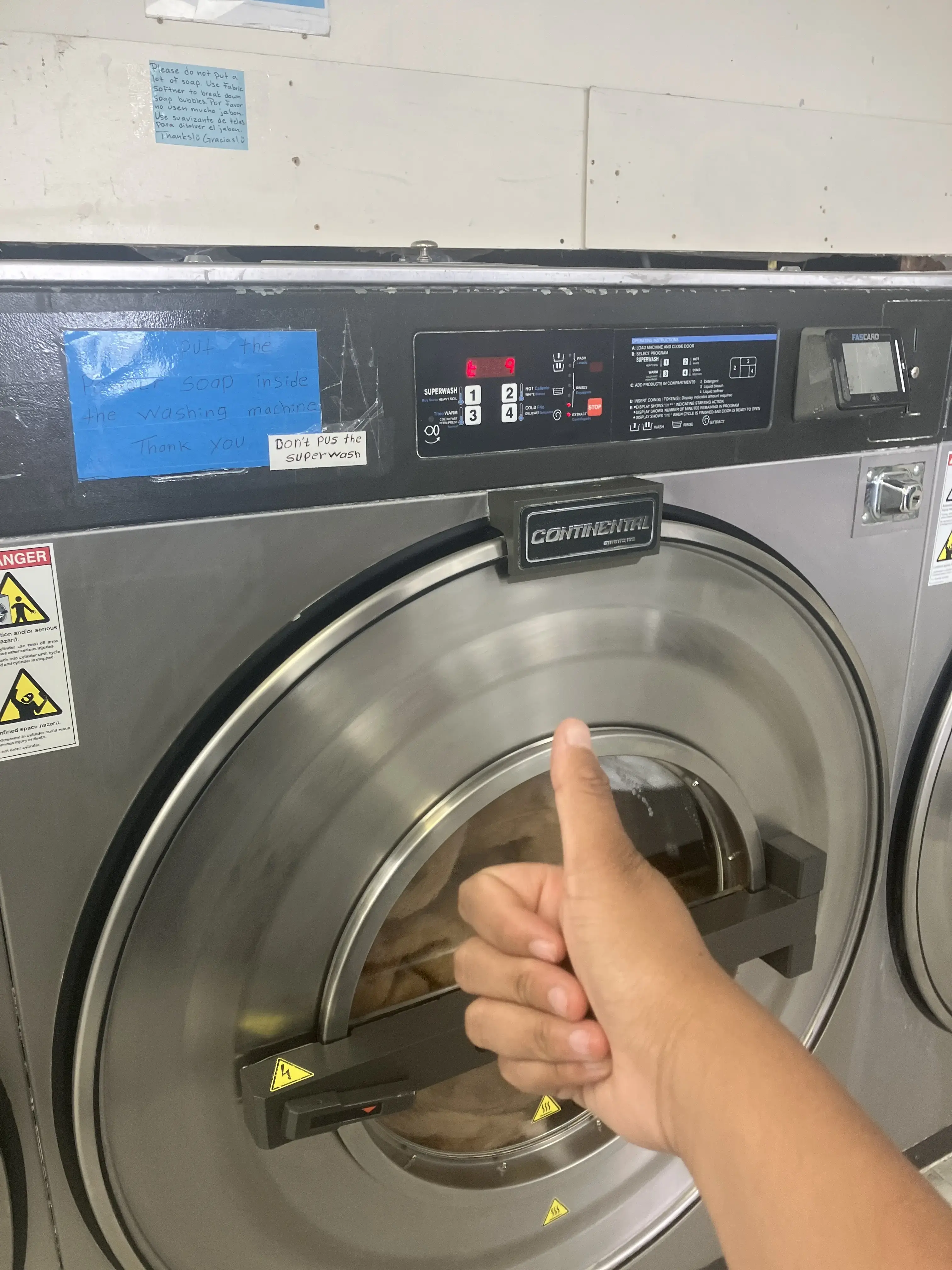 Gateway Laundromat thumbnail 13