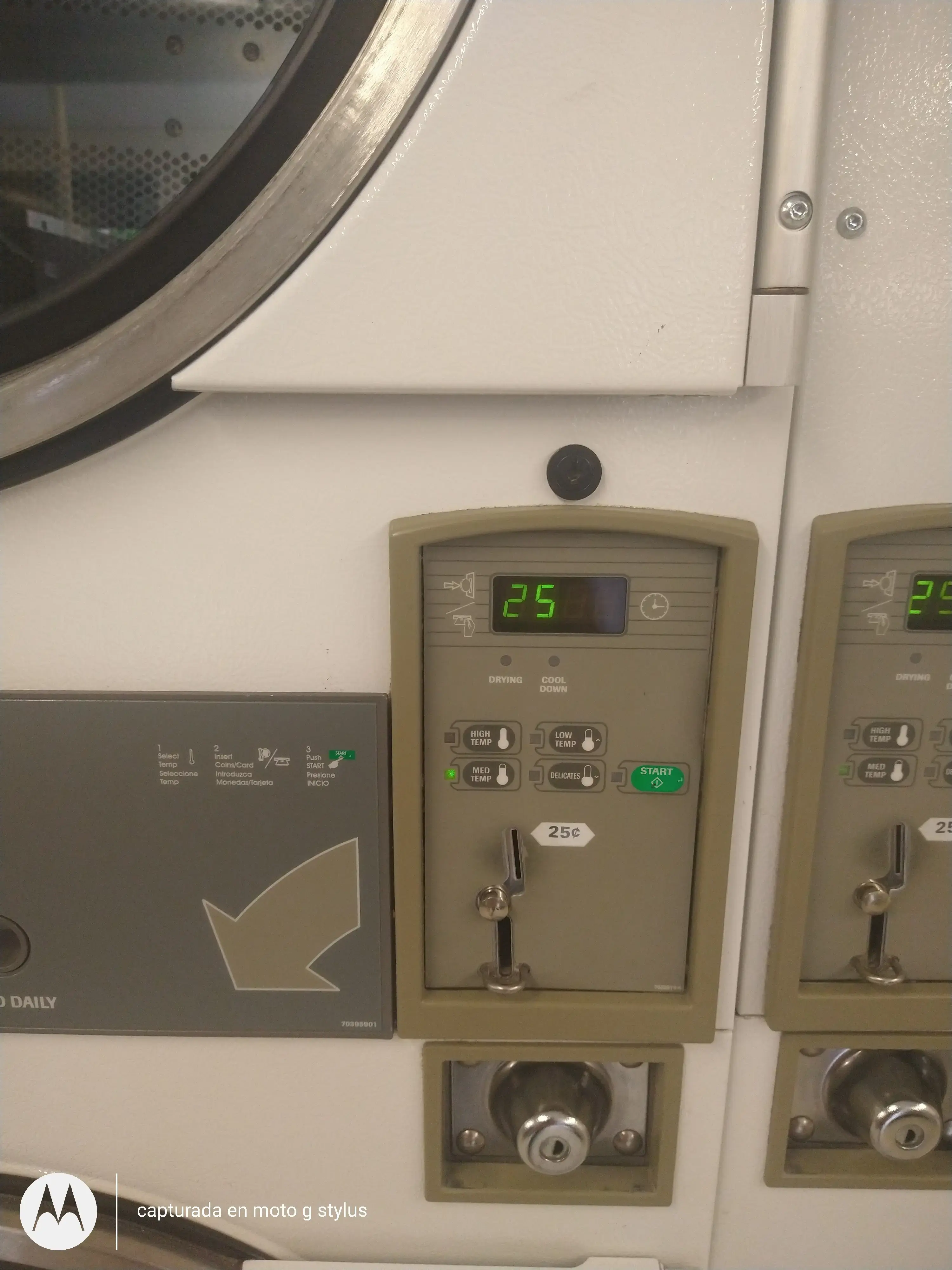 Gateway Laundromat thumbnail 15