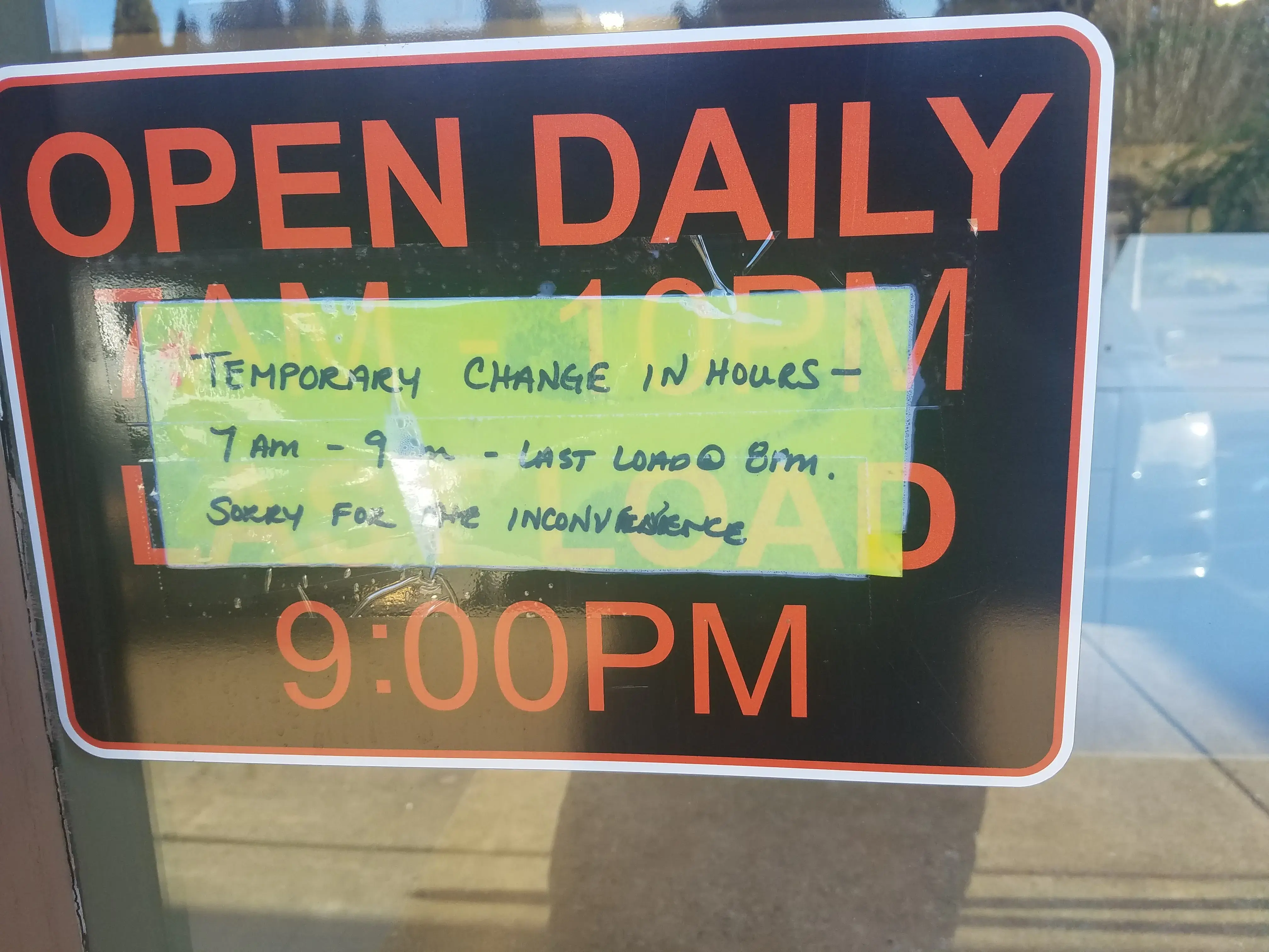 Gateway Laundromat thumbnail 18