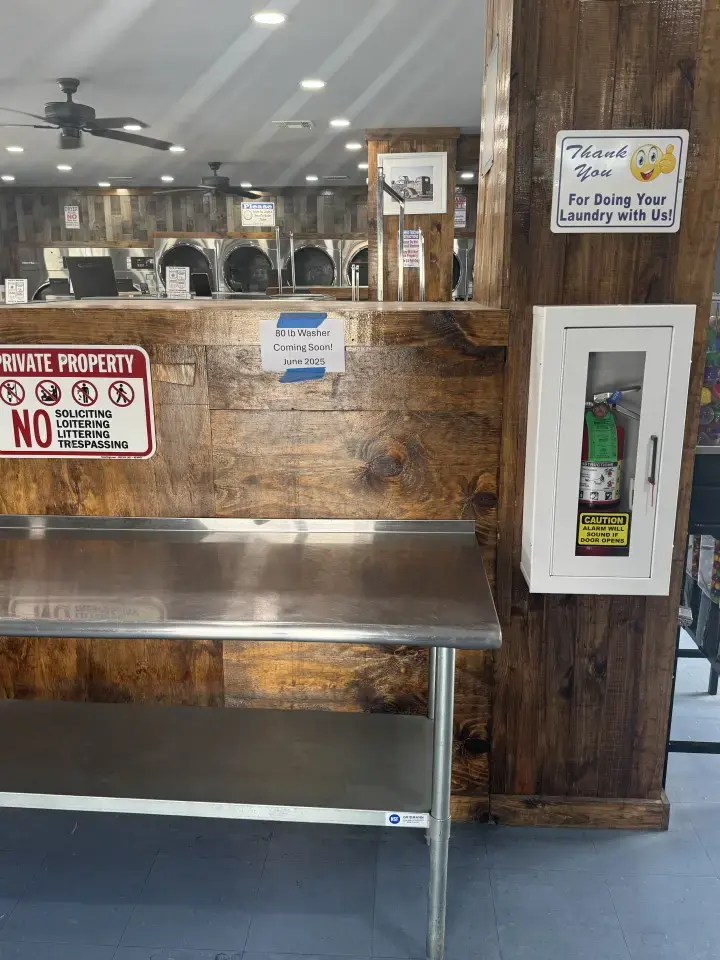 Gator Laundry - Image 12