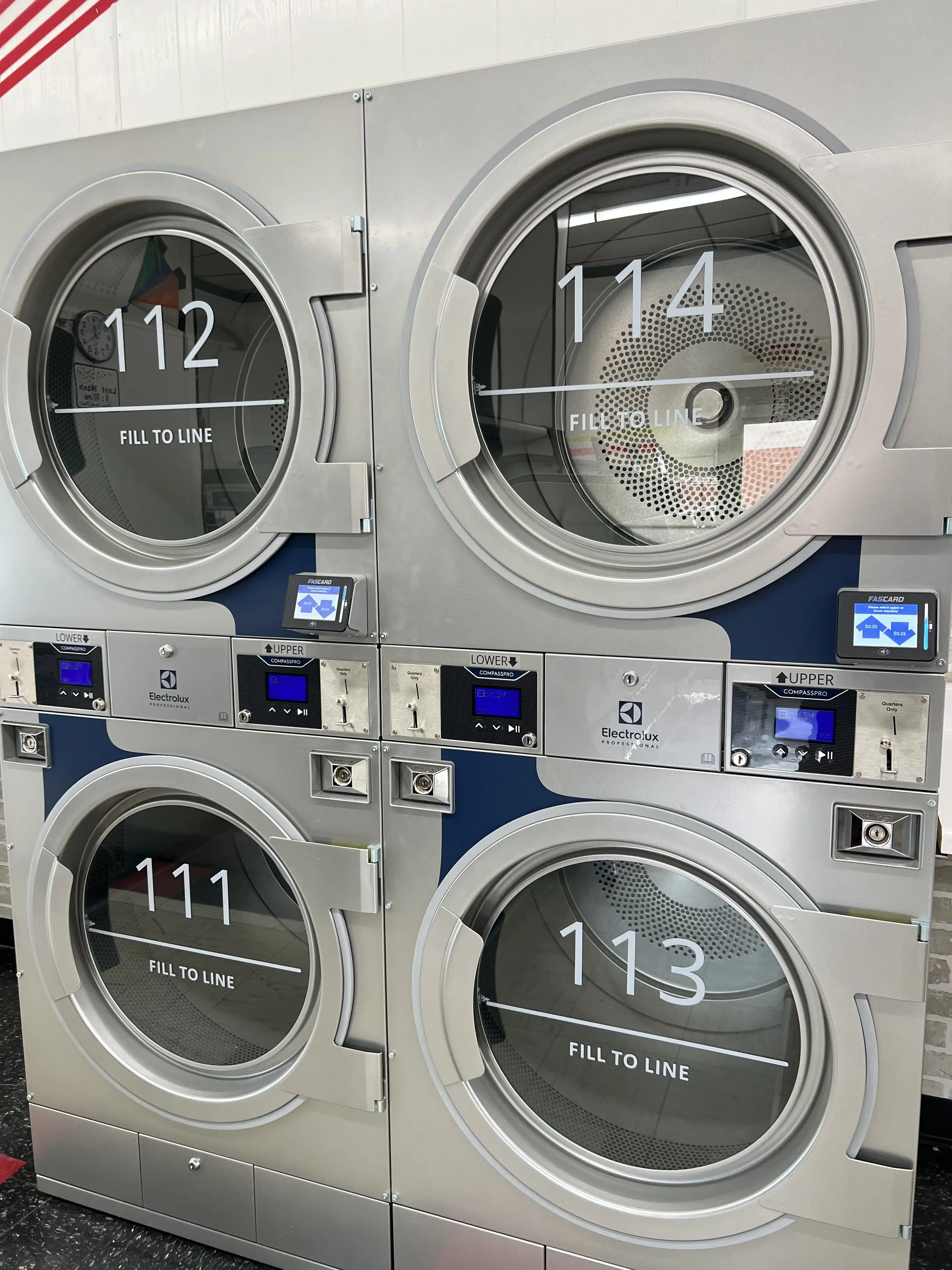 Gault's Plaza Dry Cleaners & Laundromat thumbnail 2