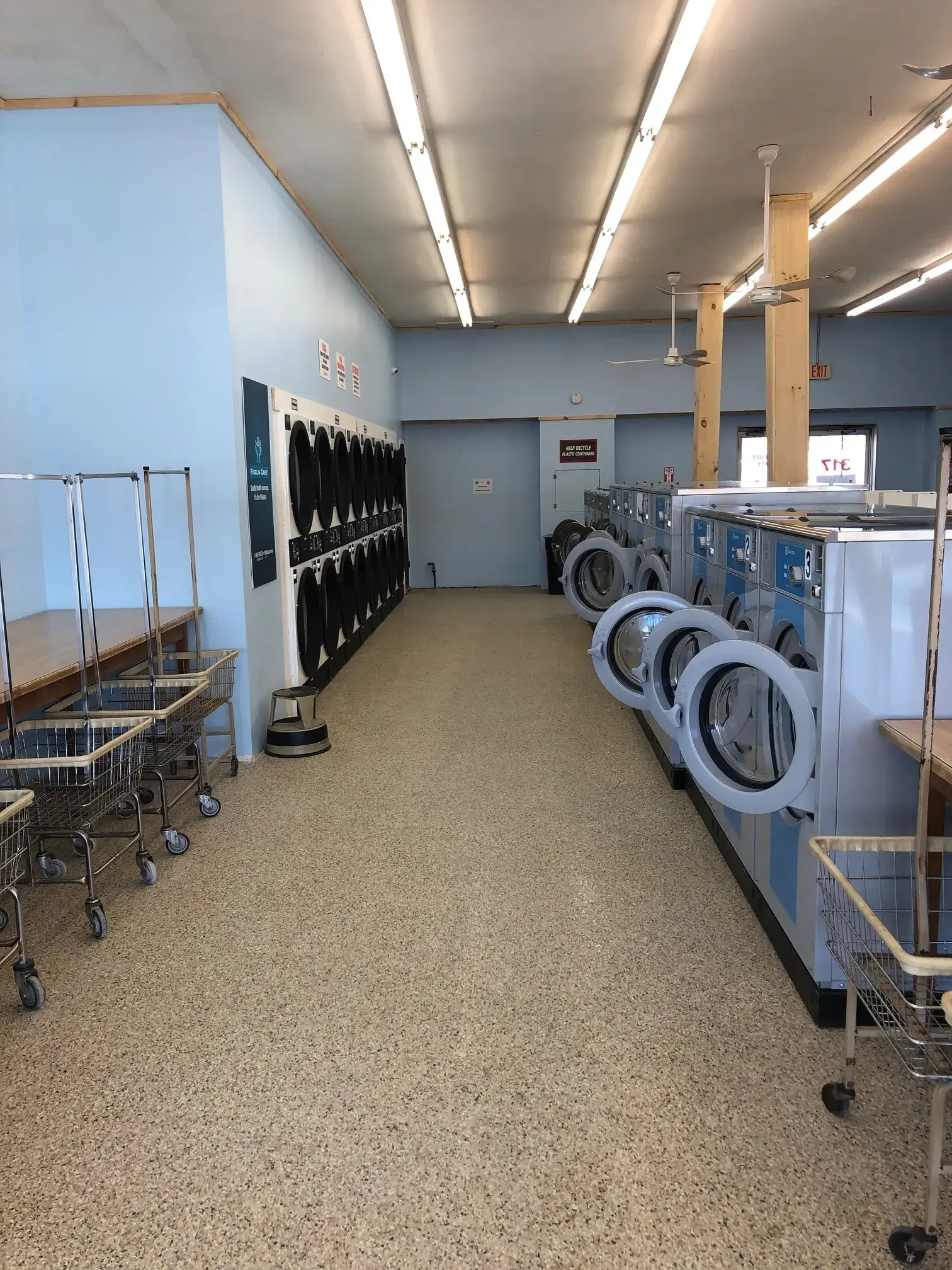 Geneva Laundry Depot - Image 12