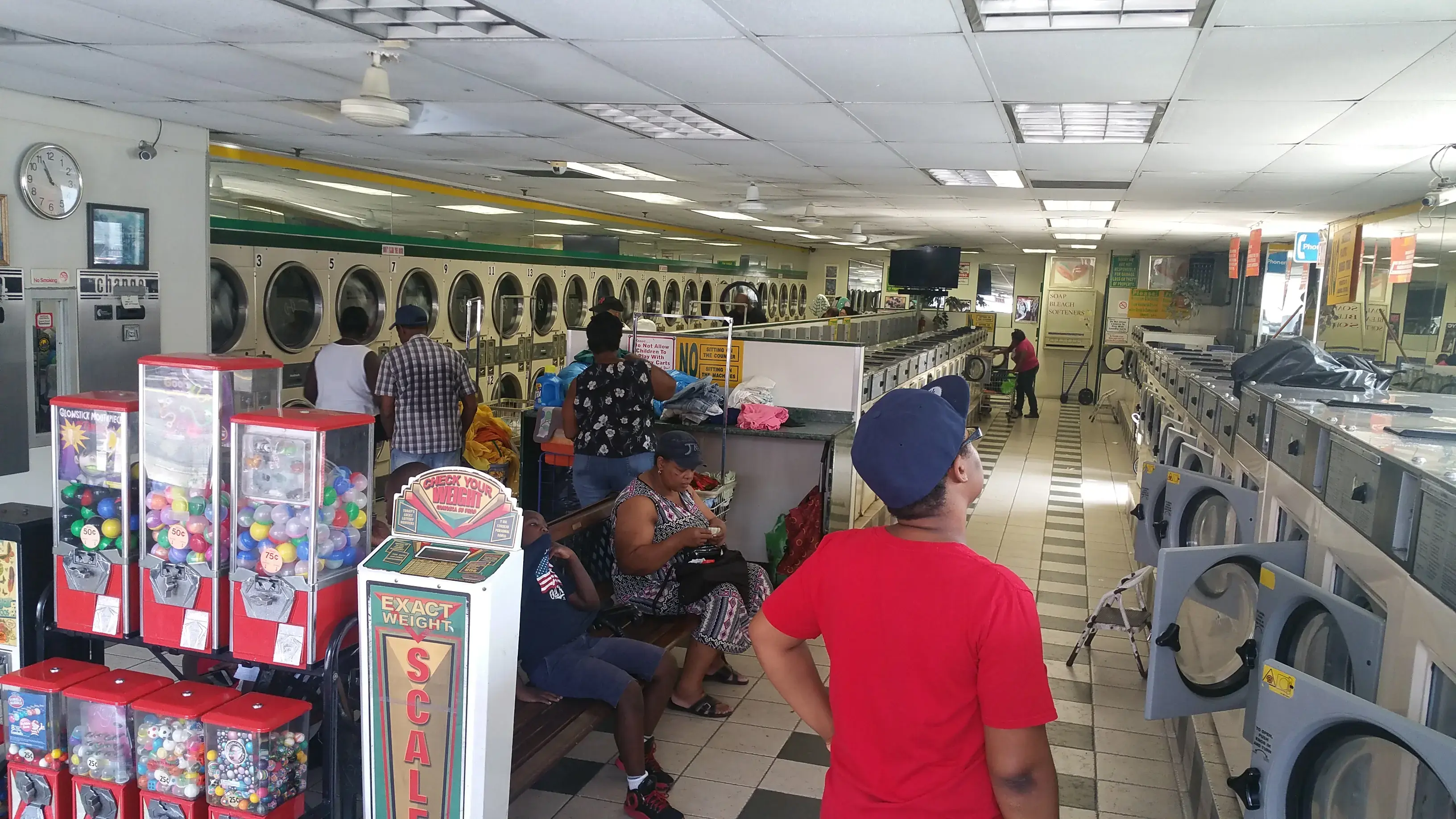 Gentle Wash Laundromat - Queens thumbnail 7
