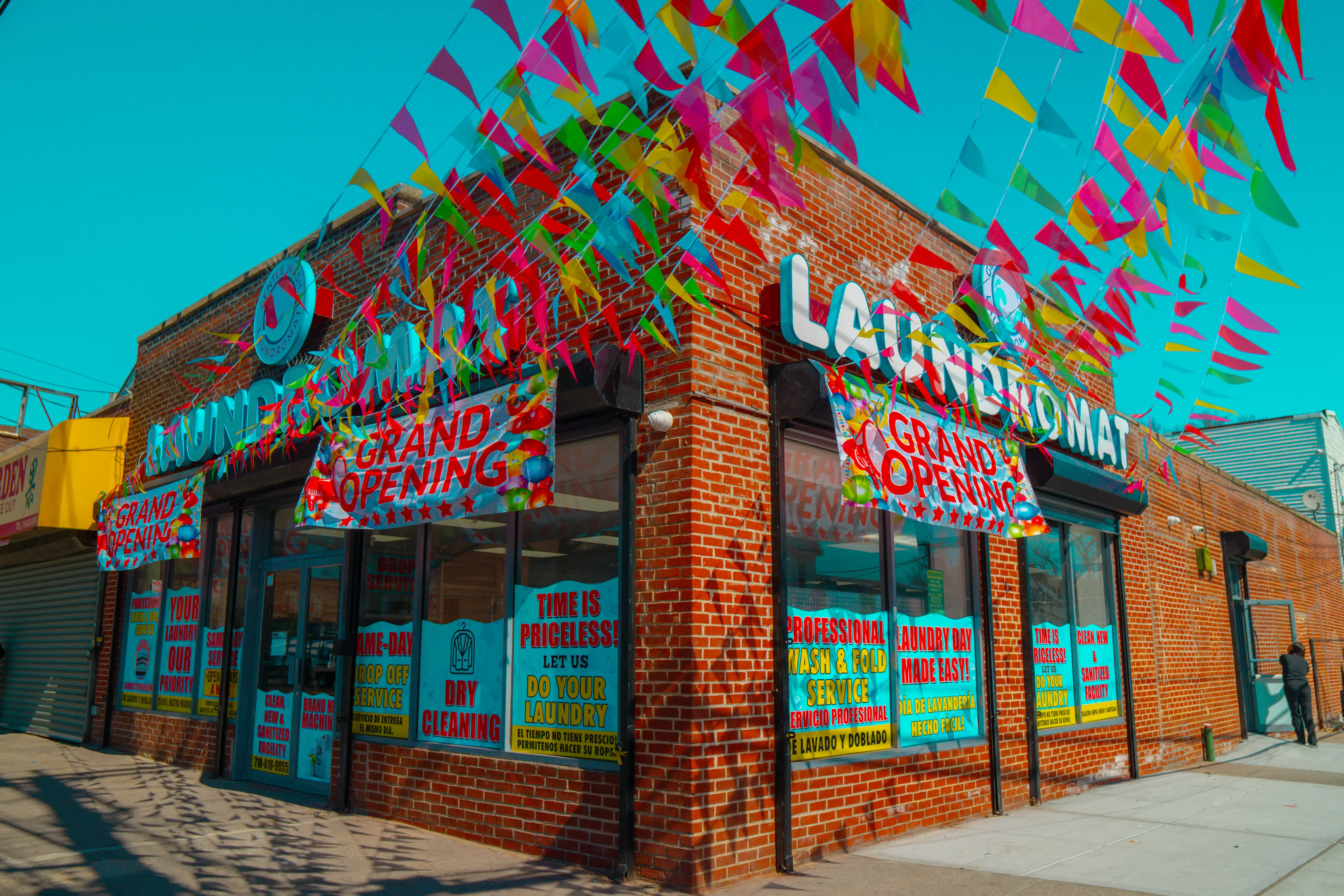 Gentle Wash Laundromat - Queens - Image 4