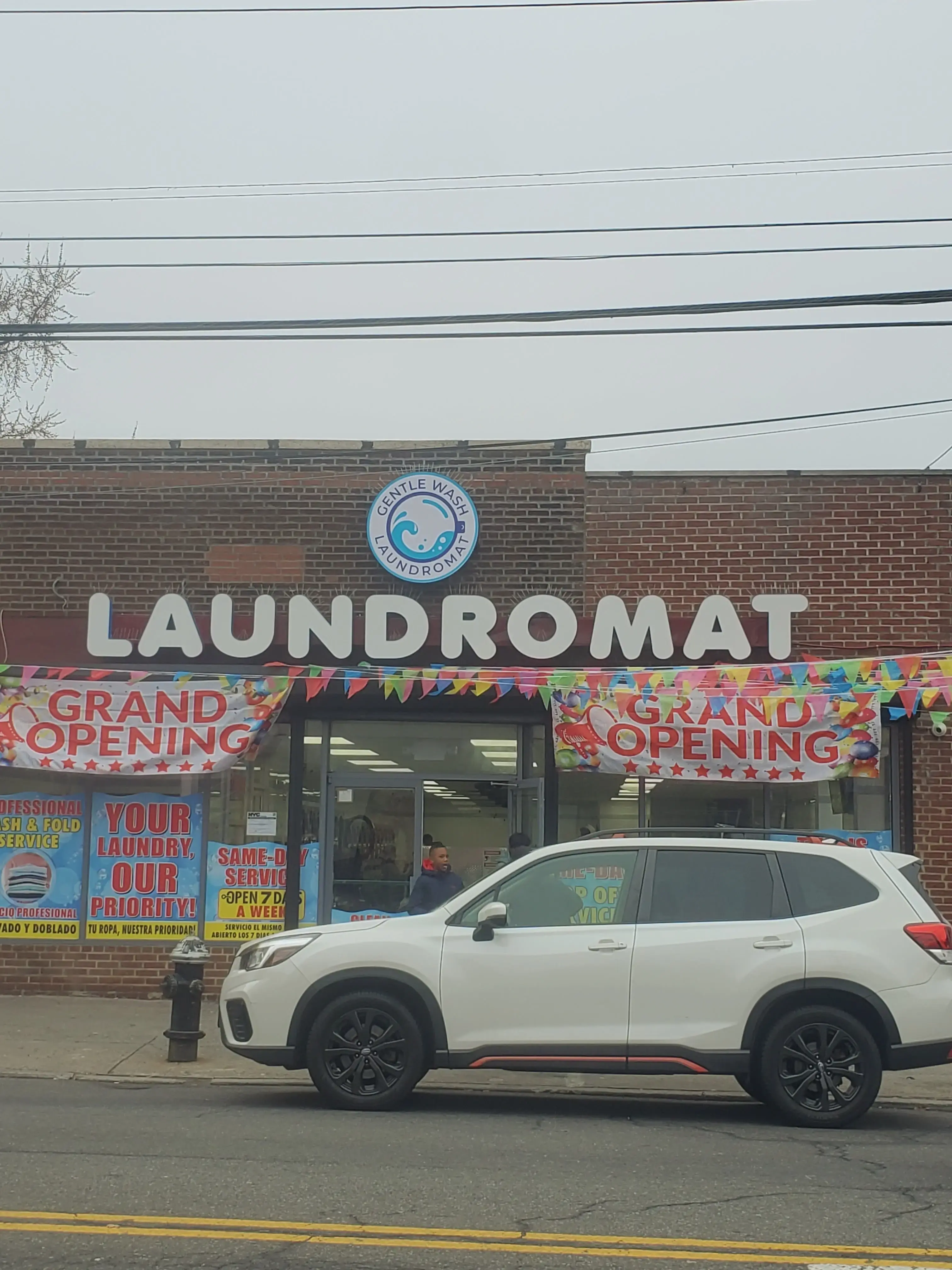Gentle Wash Laundromat - Queens - Image 10