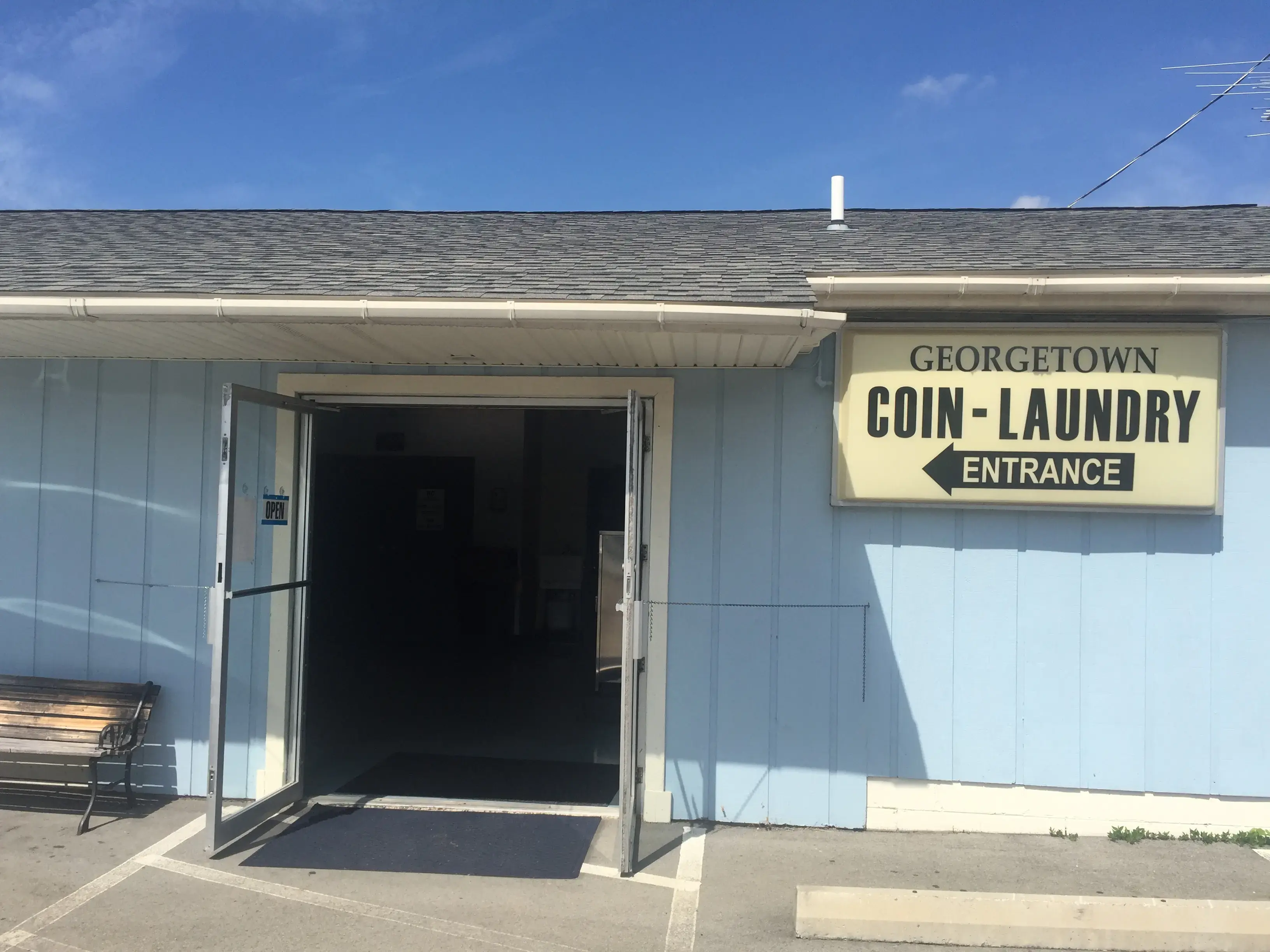 Georgetown Coin Laundry - Image 3