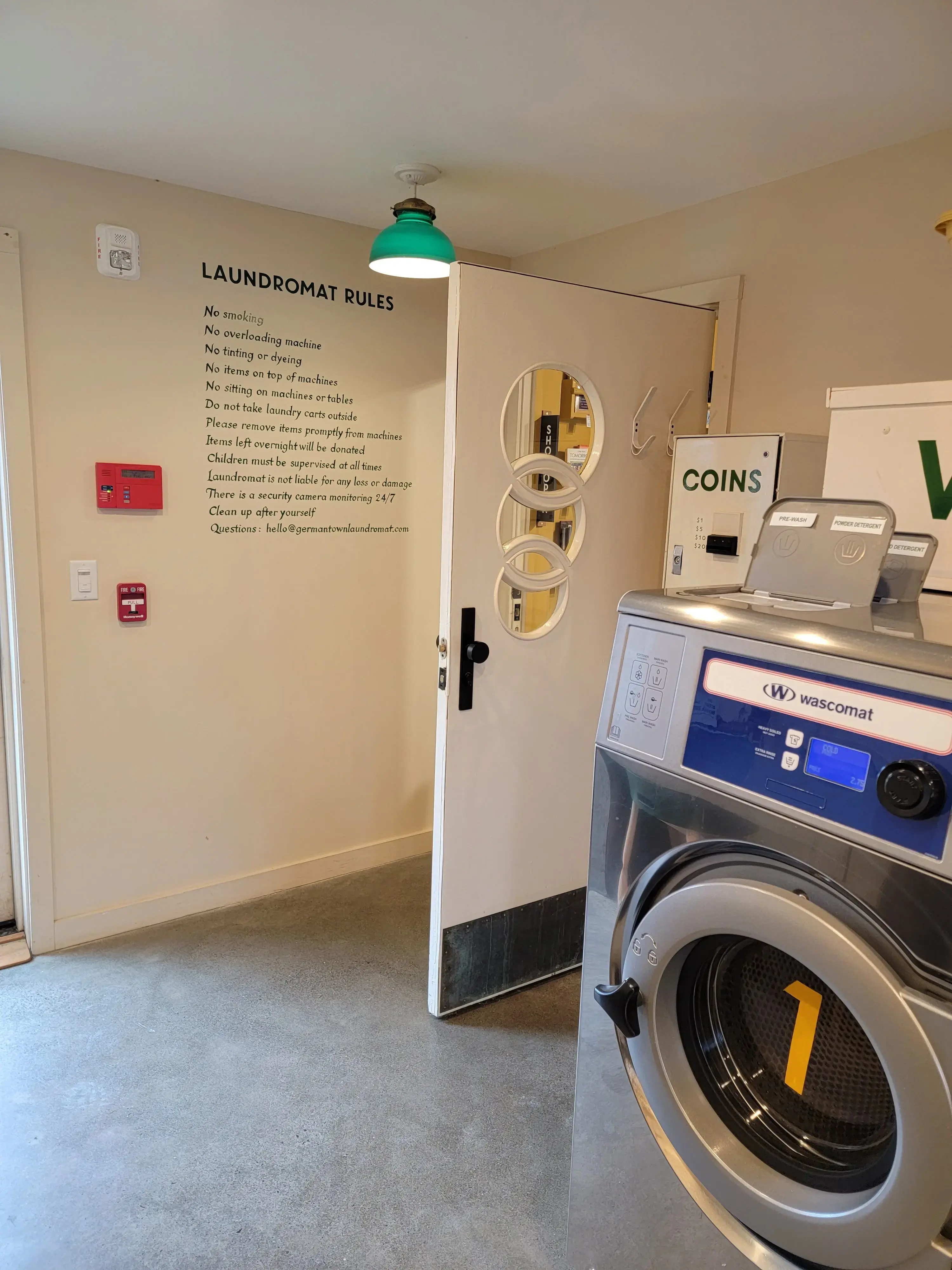 Germantown Laundromat thumbnail 20