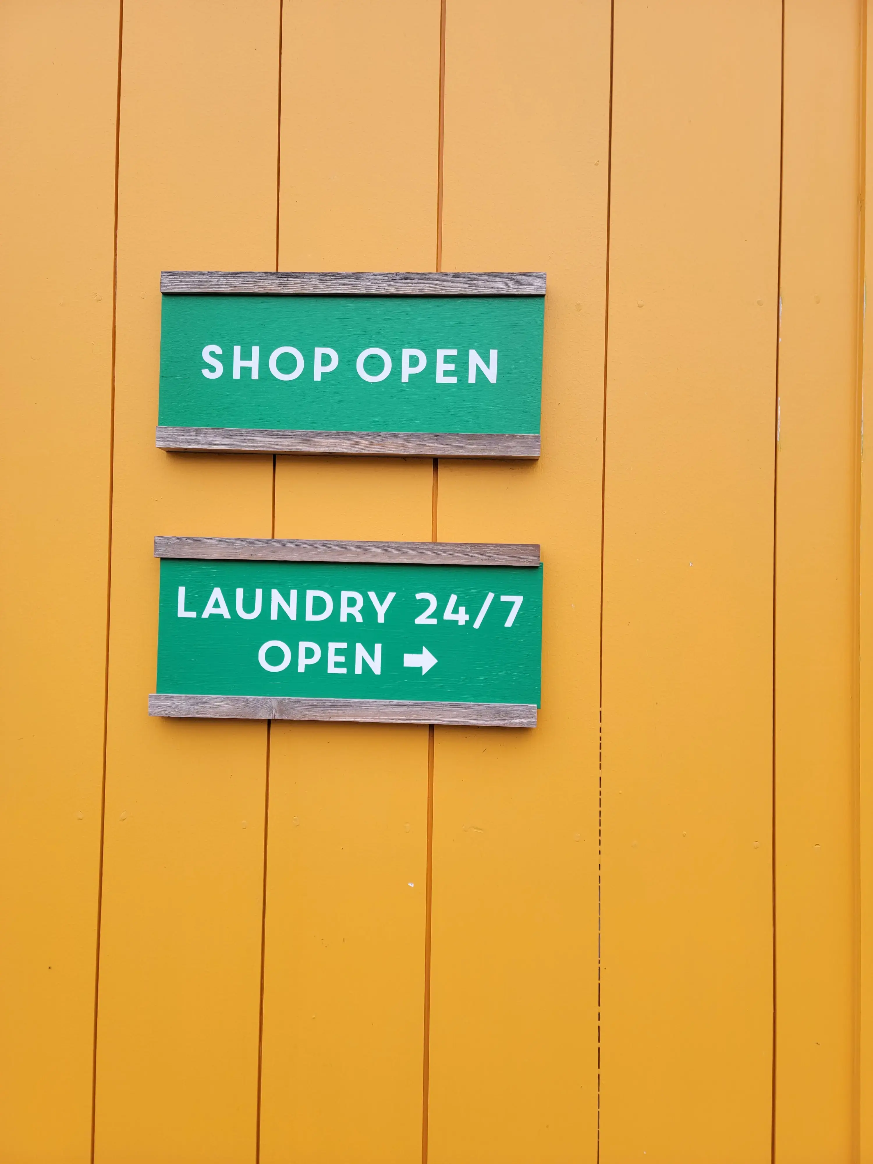 Germantown Laundromat thumbnail 14