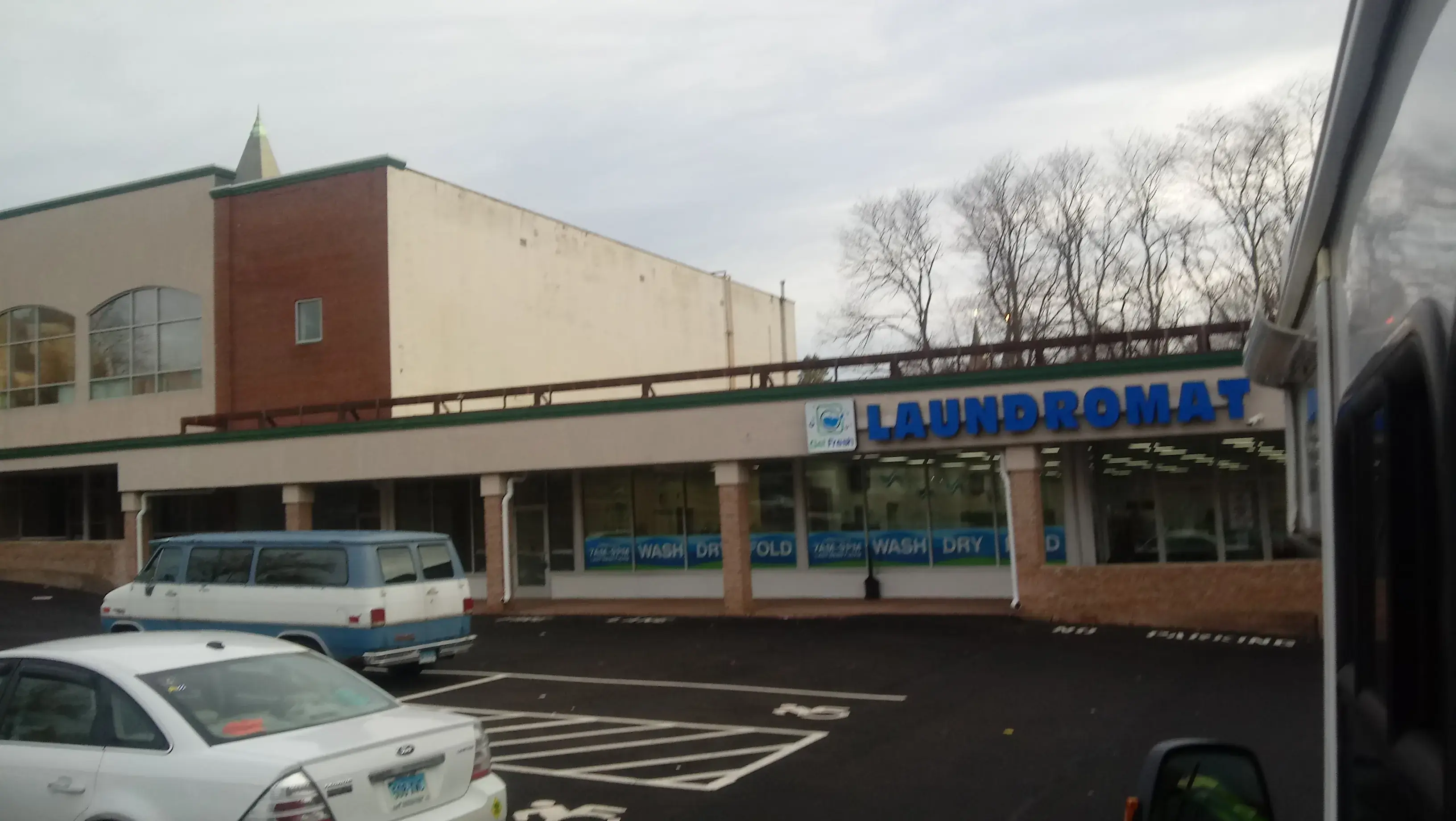 Get Fresh Laundromat thumbnail 3
