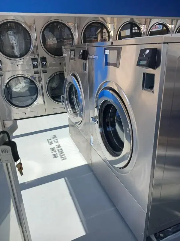 Get The Funk Out Laundromat - Image 17