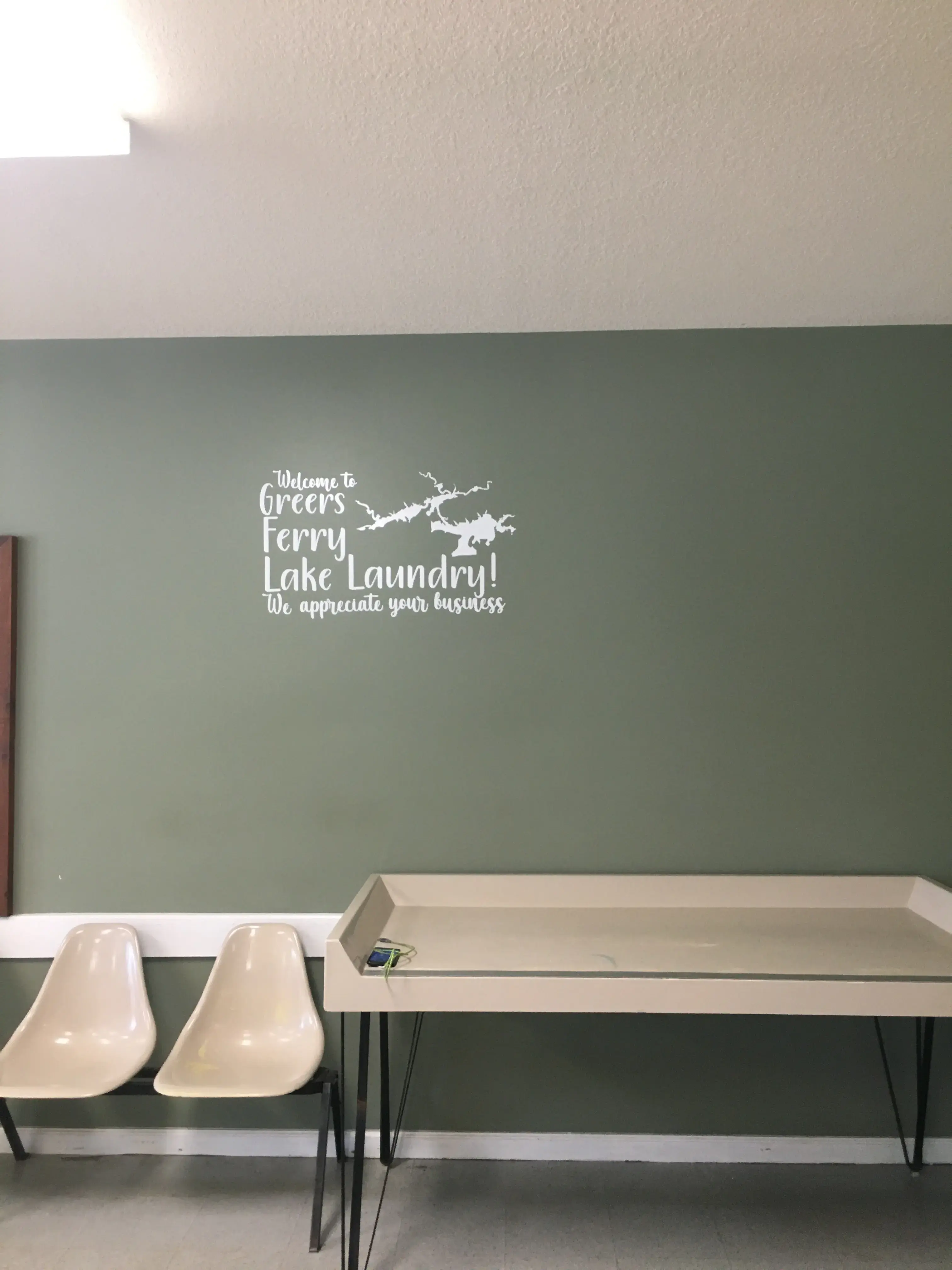 GFL Laundry thumbnail 4