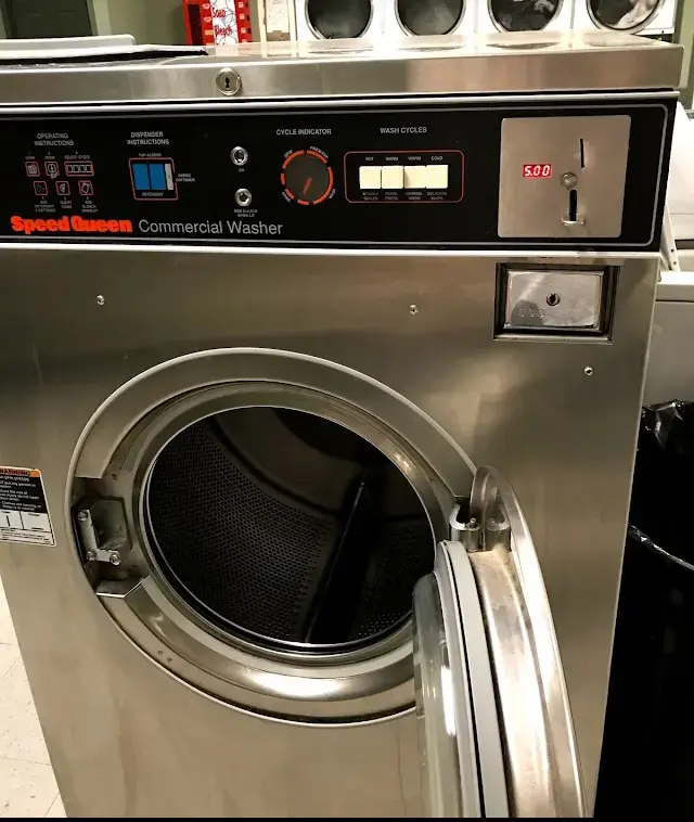 GFL Laundry thumbnail 3