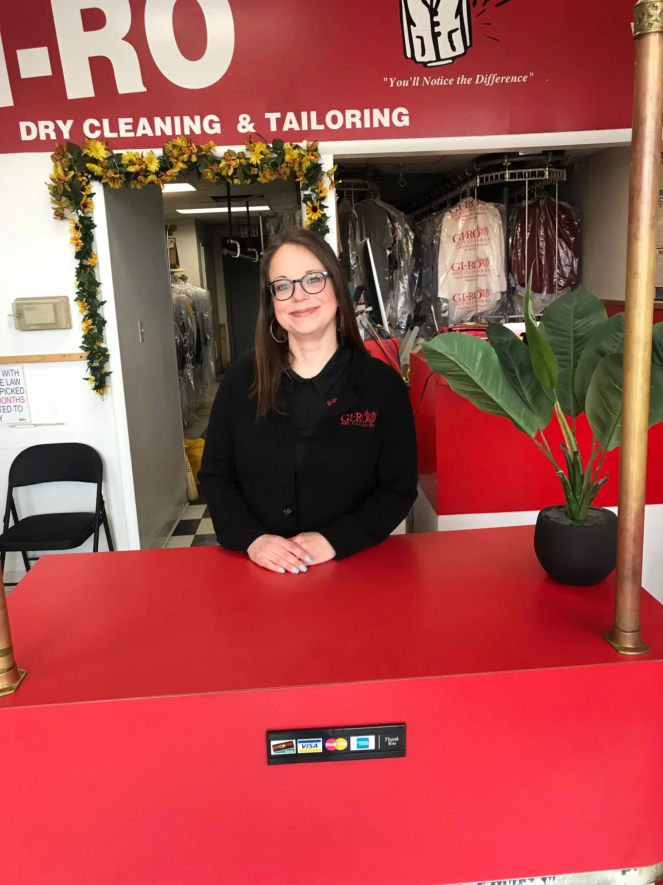 GI-RO Dry Cleaners - Image 5