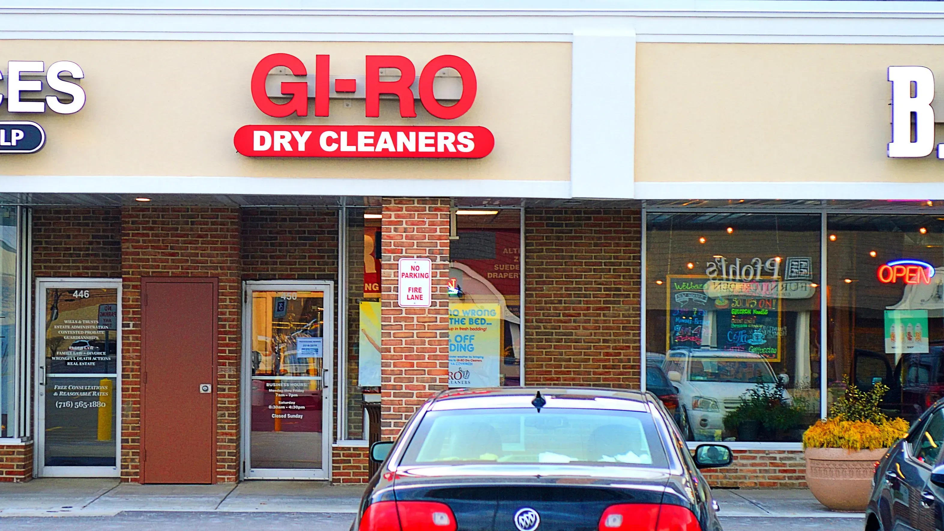 GI-RO Dry Cleaners - Image 2