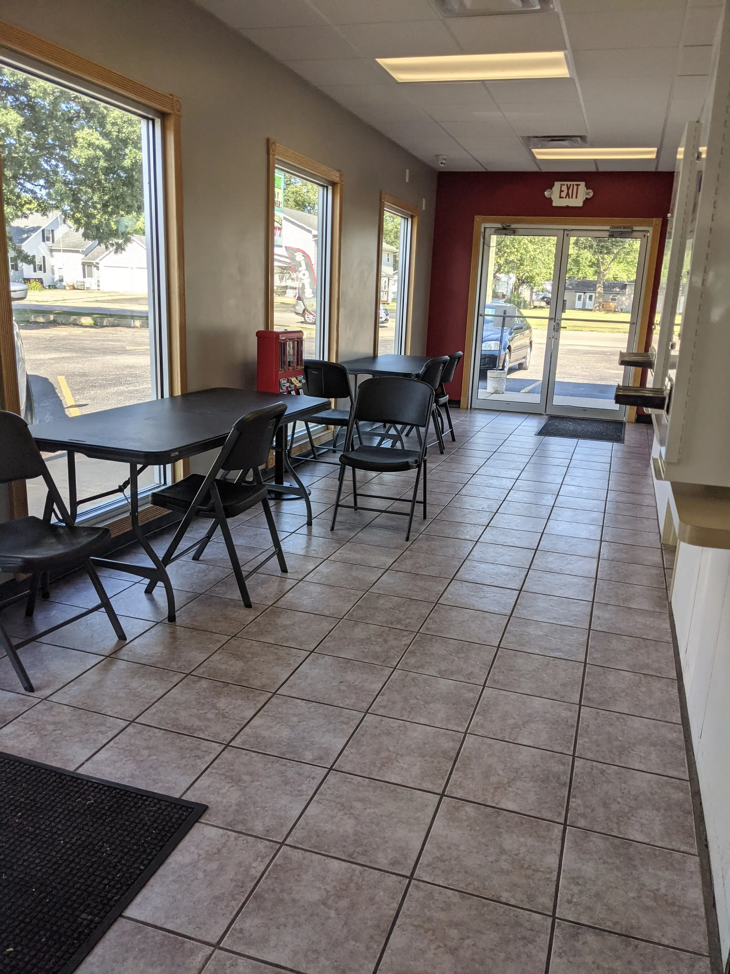 Giant Laundromats (DMG Laundry) - Image 2