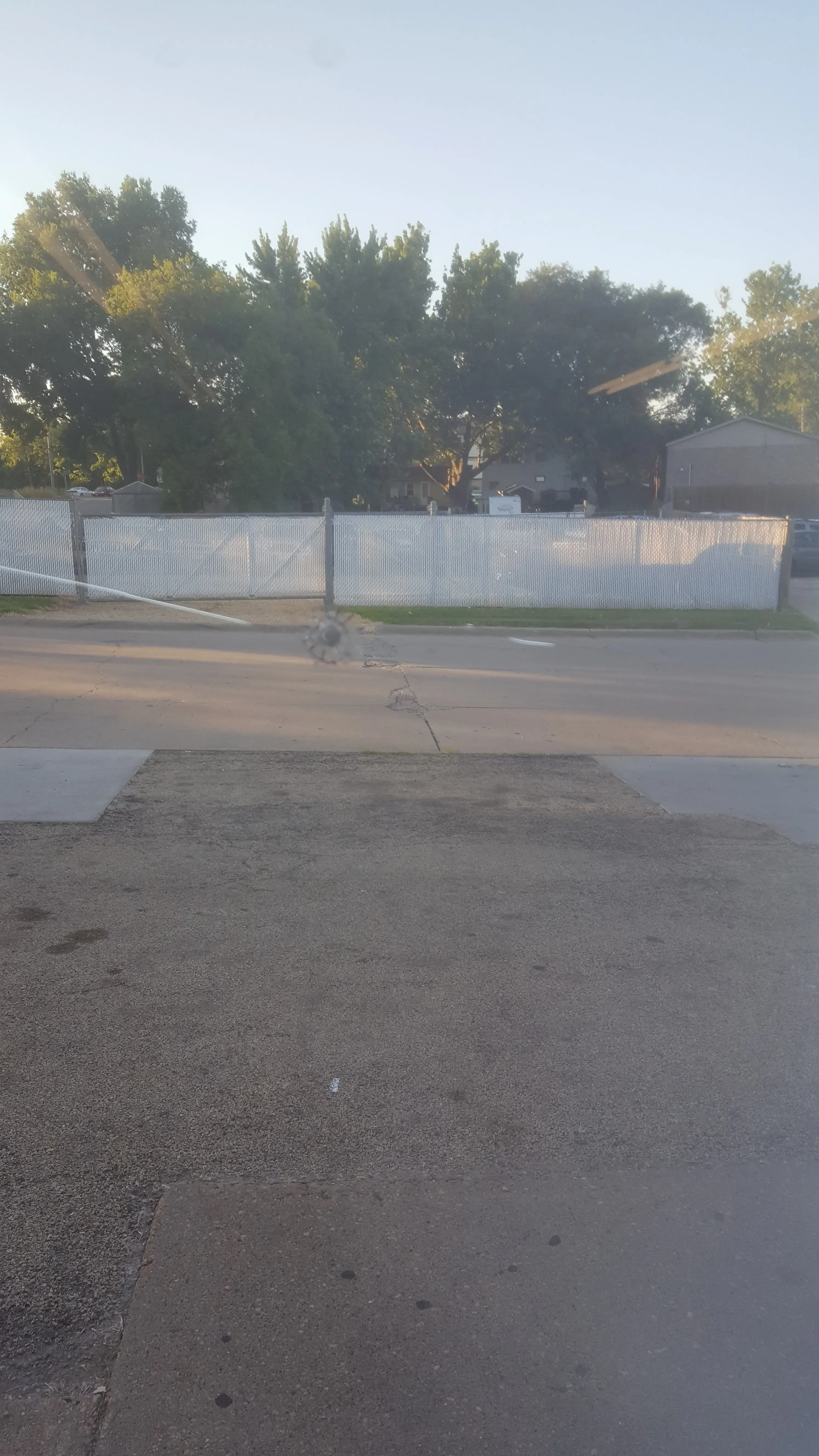 Giant Laundromats (EZ Coin Laundry) - Image 2