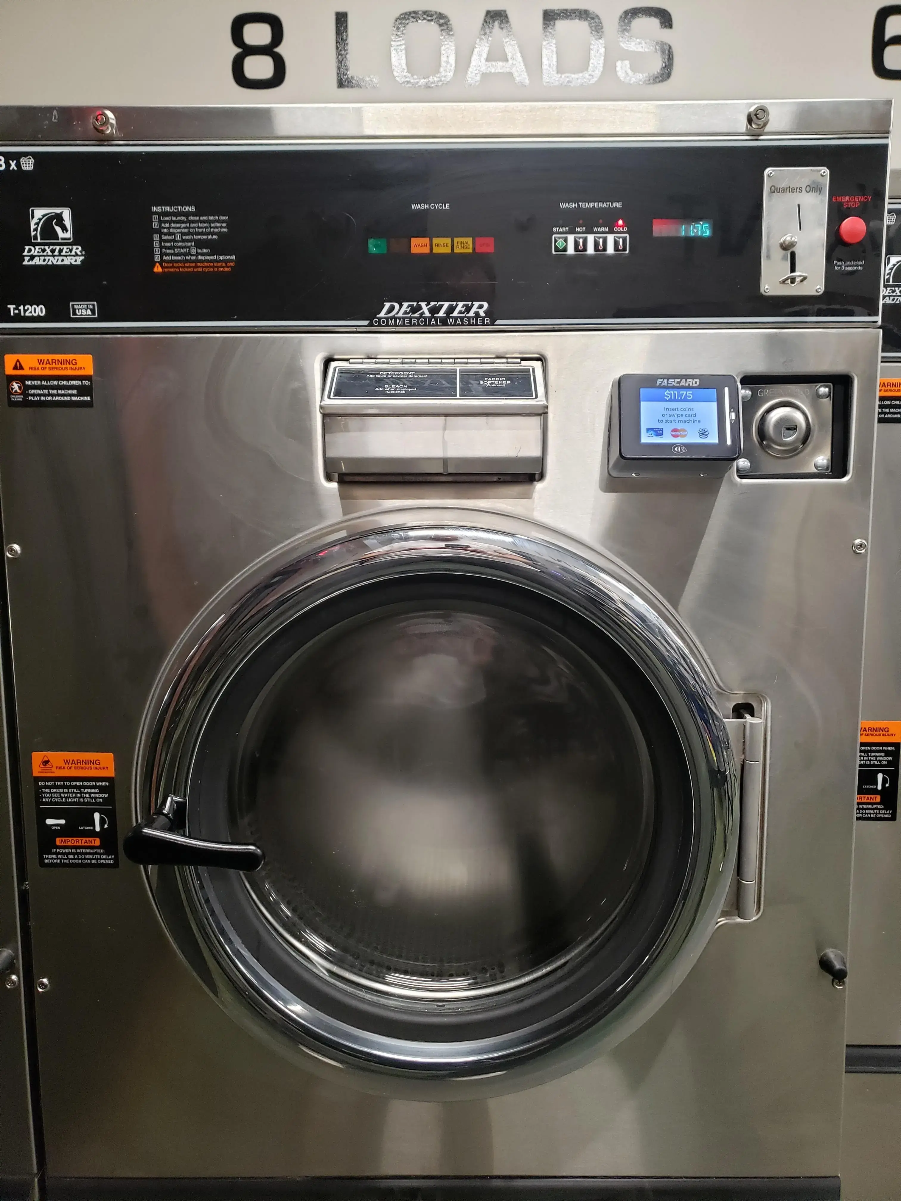 Giant Laundromats (Giant Laundromat) thumbnail 15