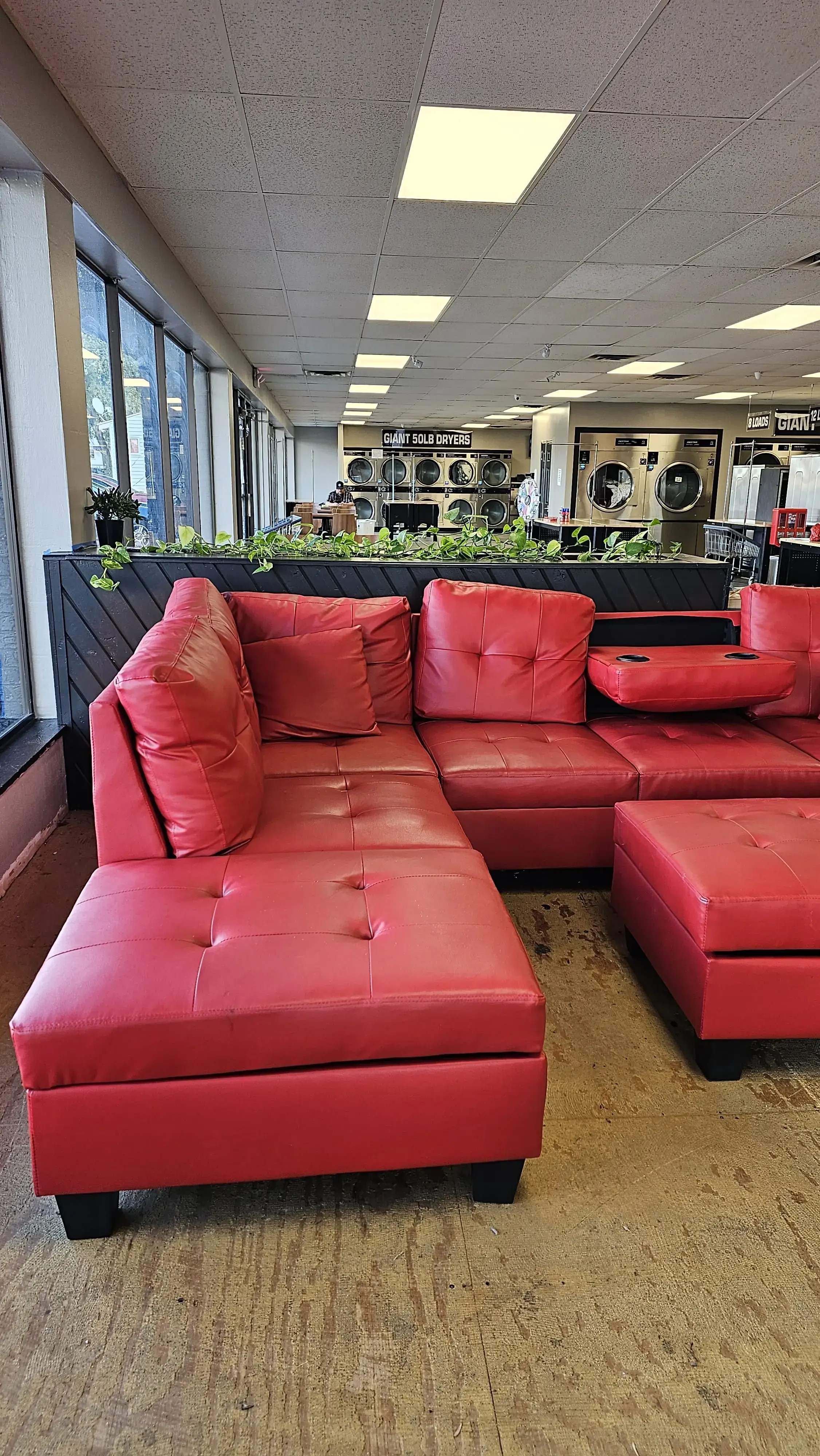 Giant Laundromats (Mega Load) - Image 4