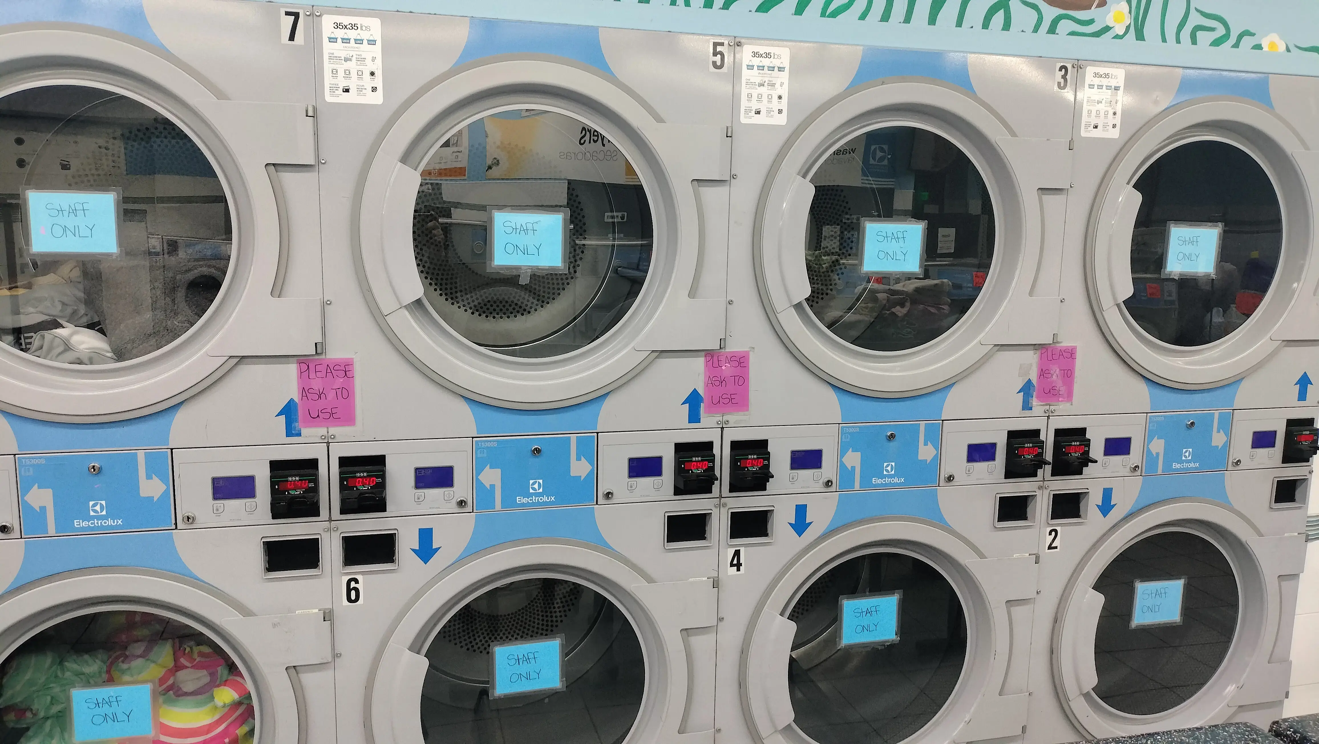 Giant Laundry Bronx - Image 3