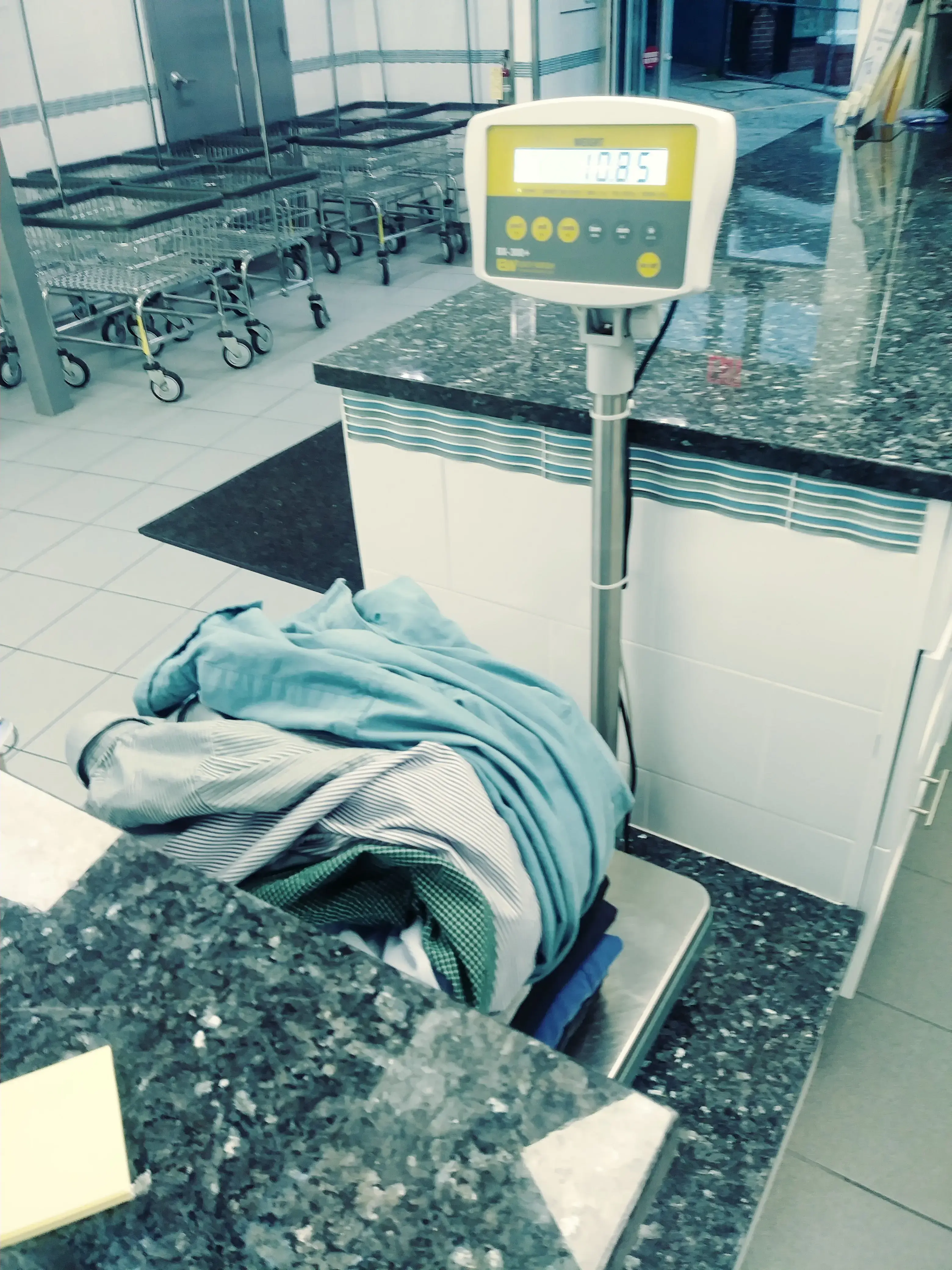 Giant Laundry East Norwalk - Image 11