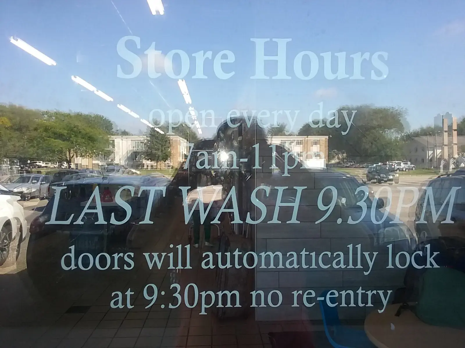 Giant Wash Coin Laundry thumbnail 5