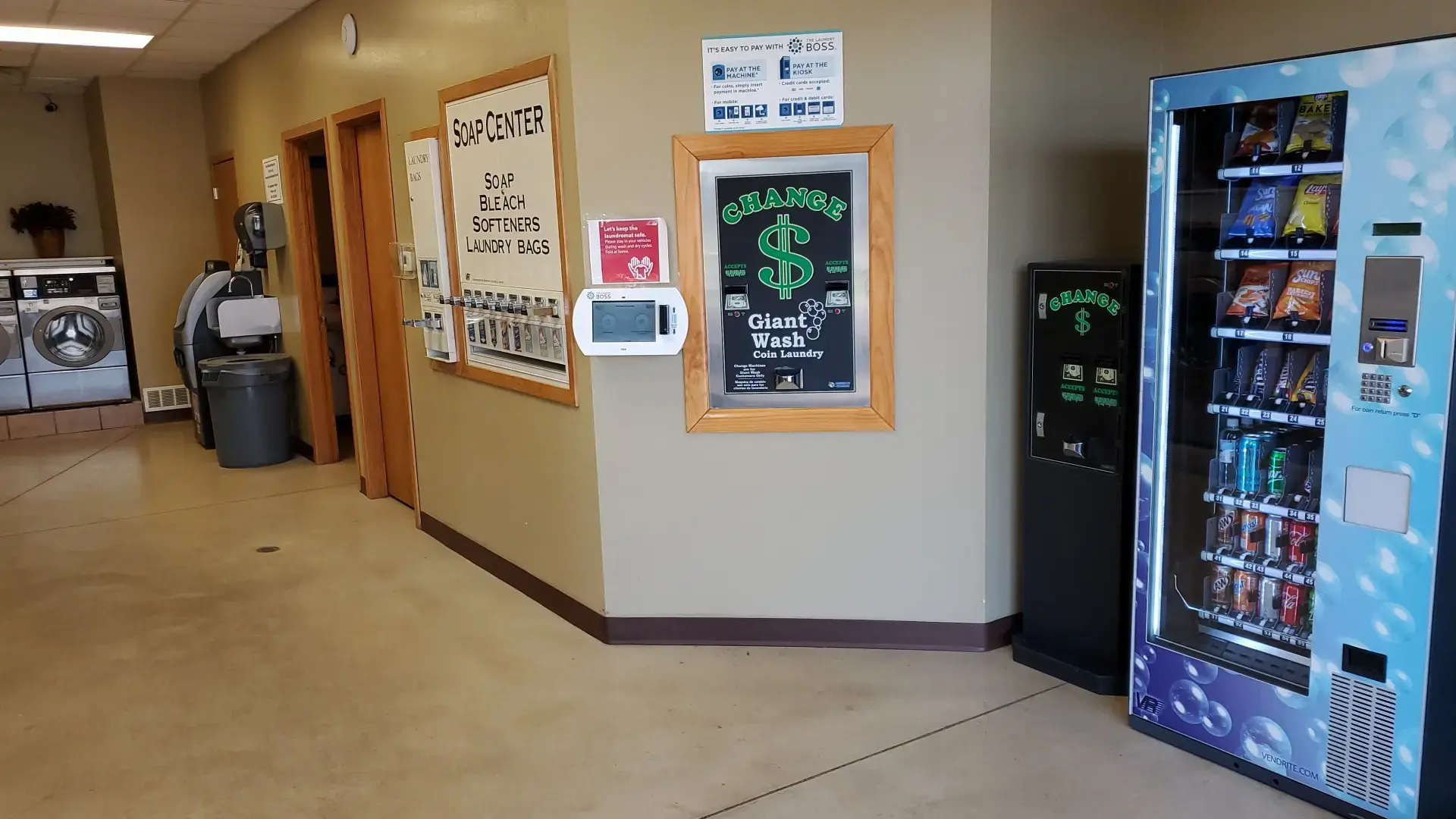 Giant Wash Coin Laundry thumbnail 3