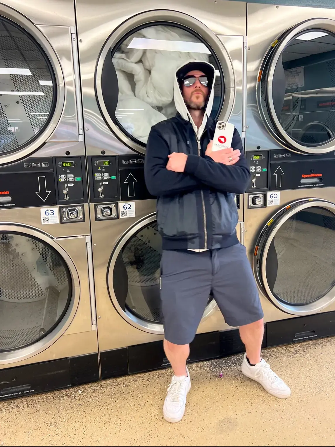 Giant Wash Coin Laundry thumbnail 7
