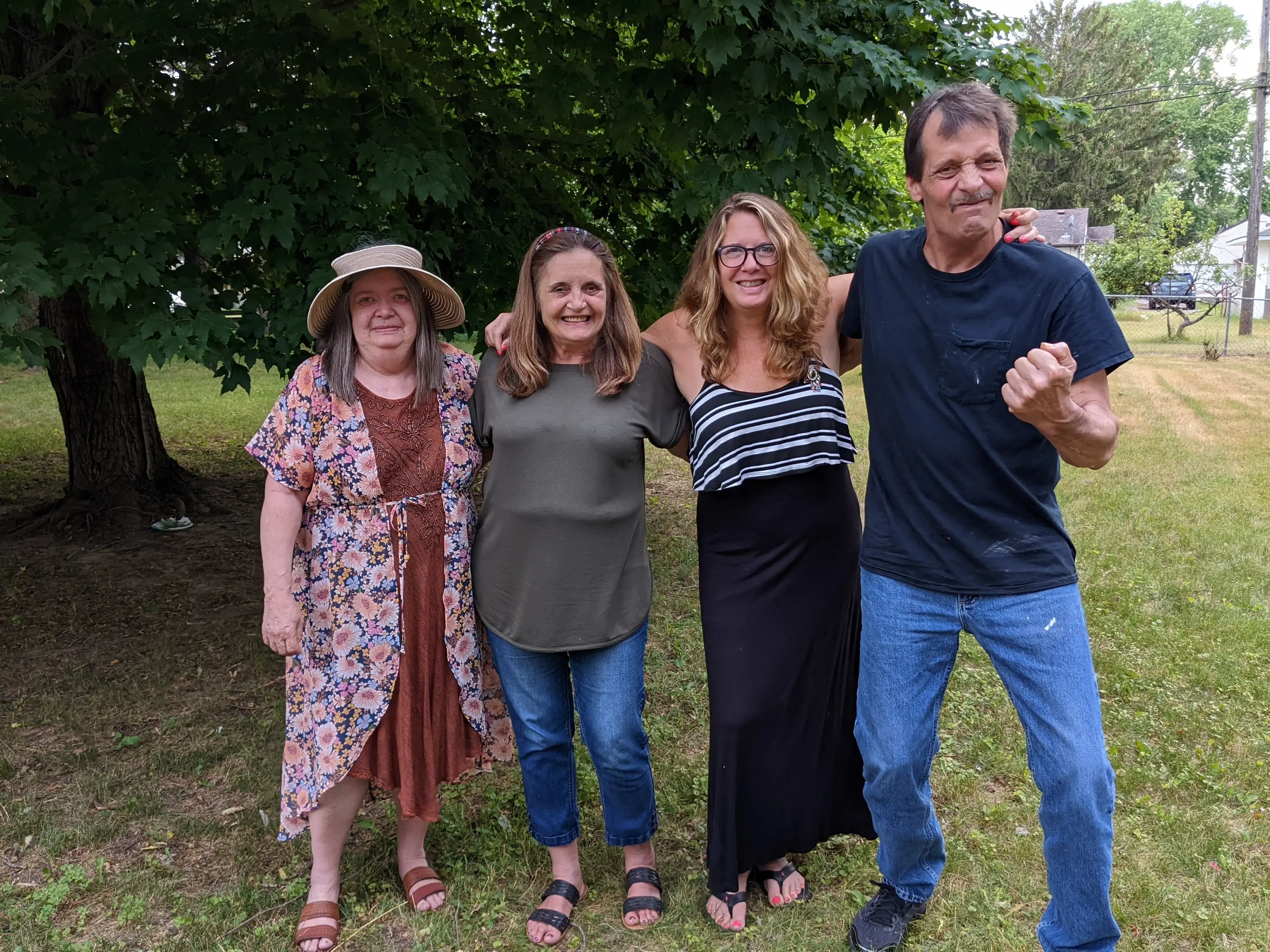 Giant Wash Skyline Cleaners thumbnail 5