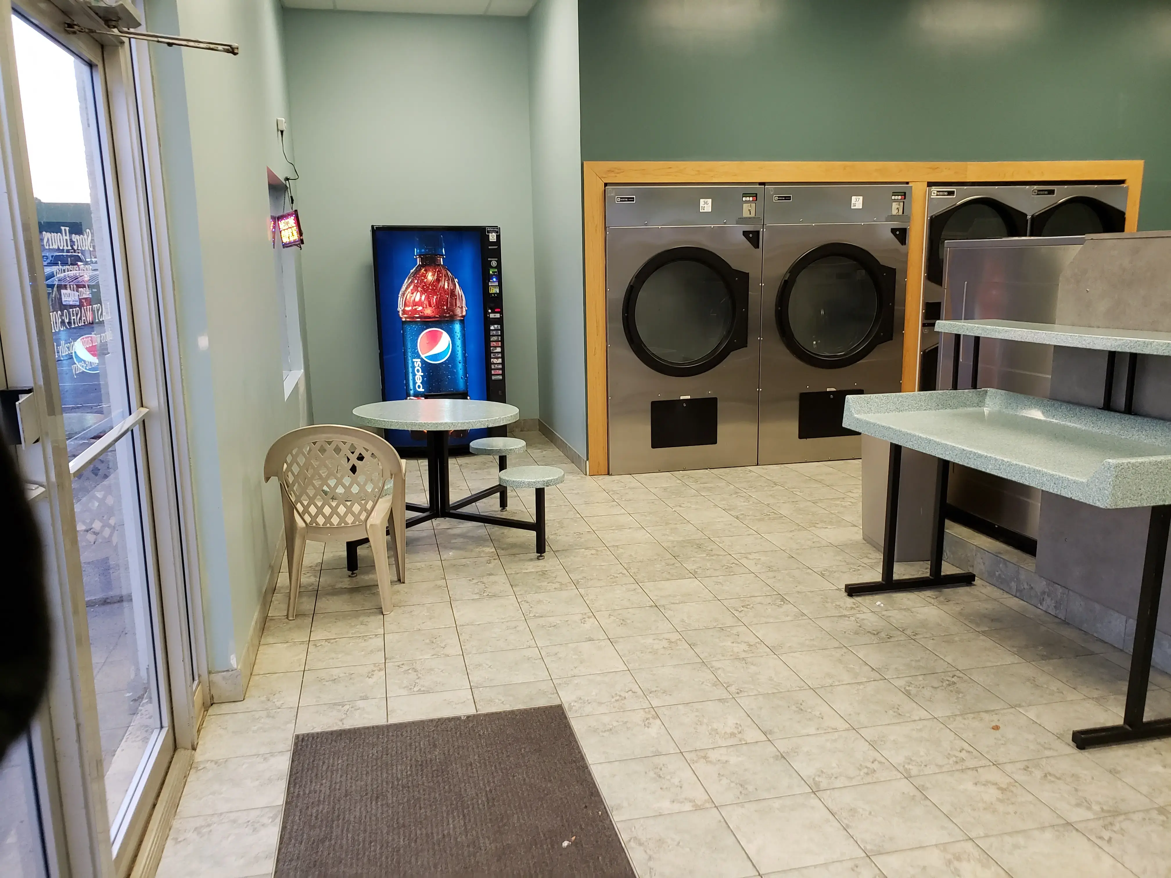 Giant Wash Skyline Express - Image 13