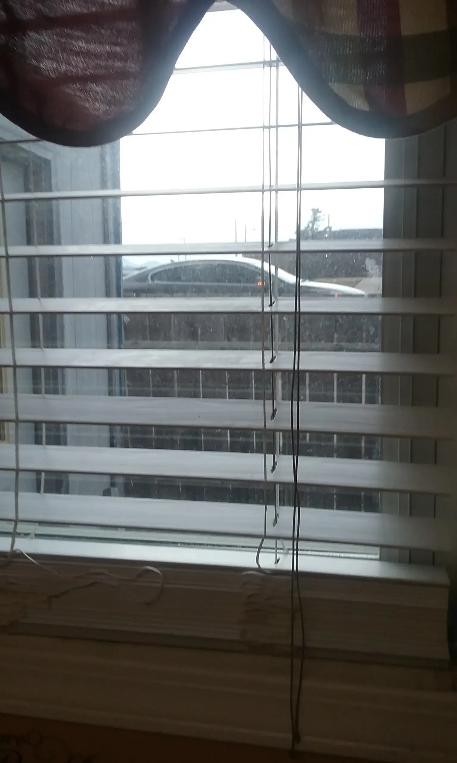 Glacier Laundry thumbnail 9