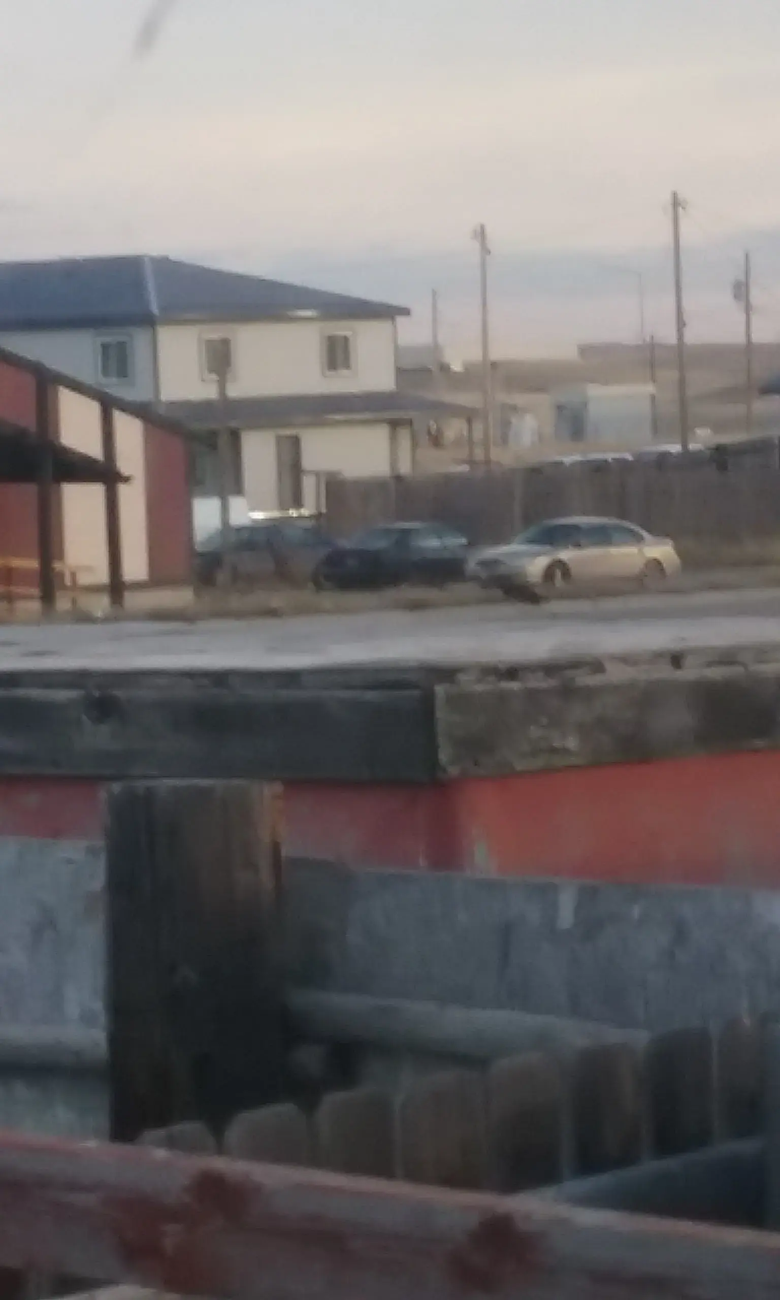 Glacier Laundry - Image 5