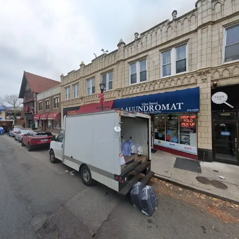 Glen Street Laundromat & Wash and Fold - Image 20