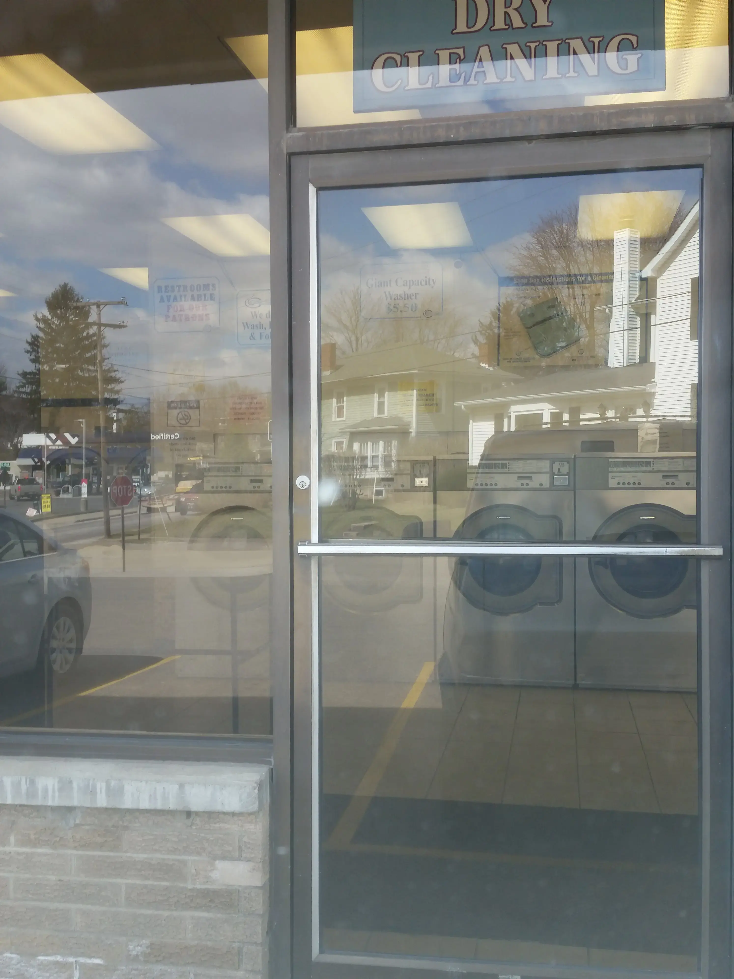 Glo- Tone Cleaners - Image 1