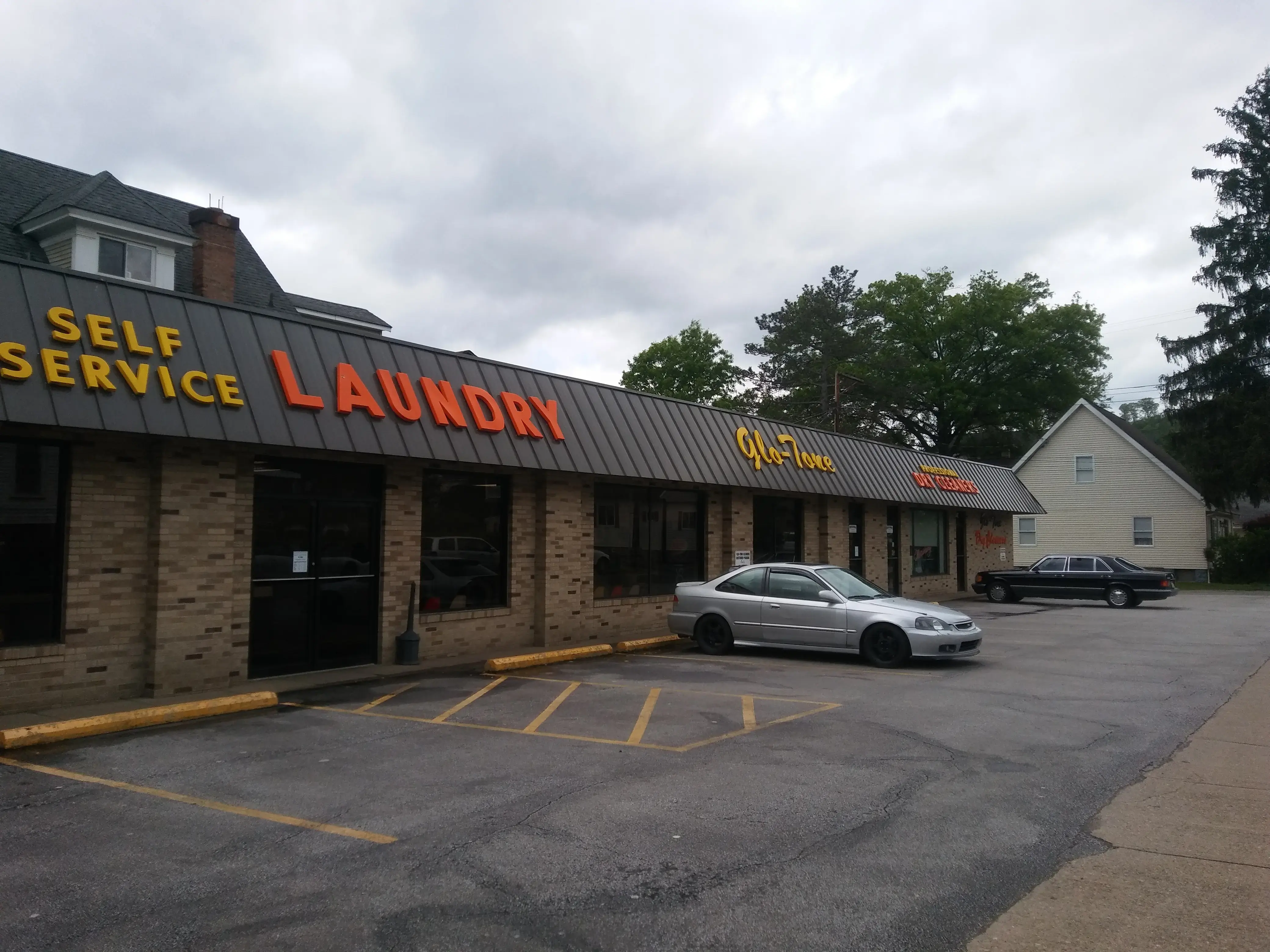 Glo-Tone Cleaners - Image 5