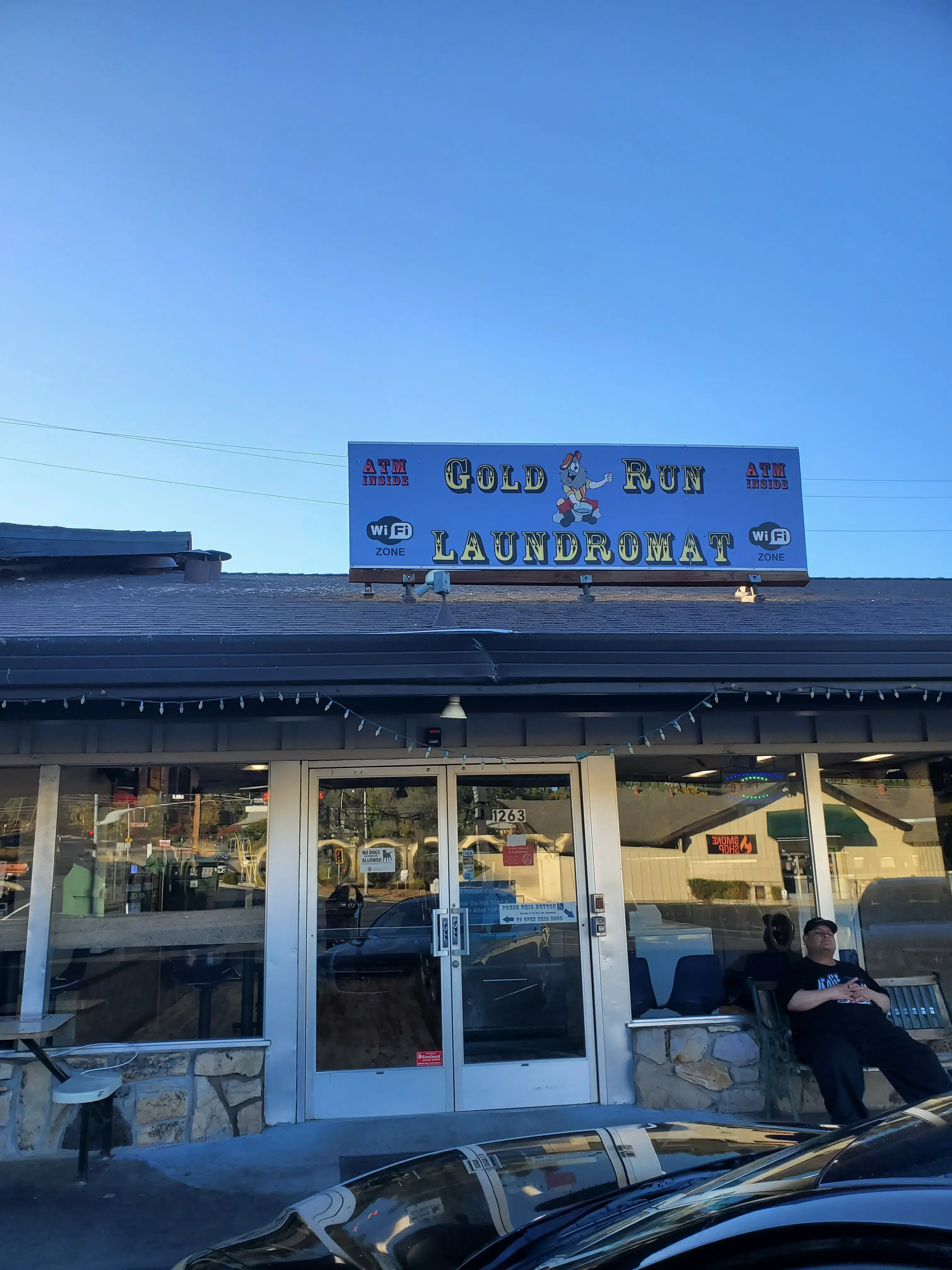Gold Run Laundromat thumbnail 2