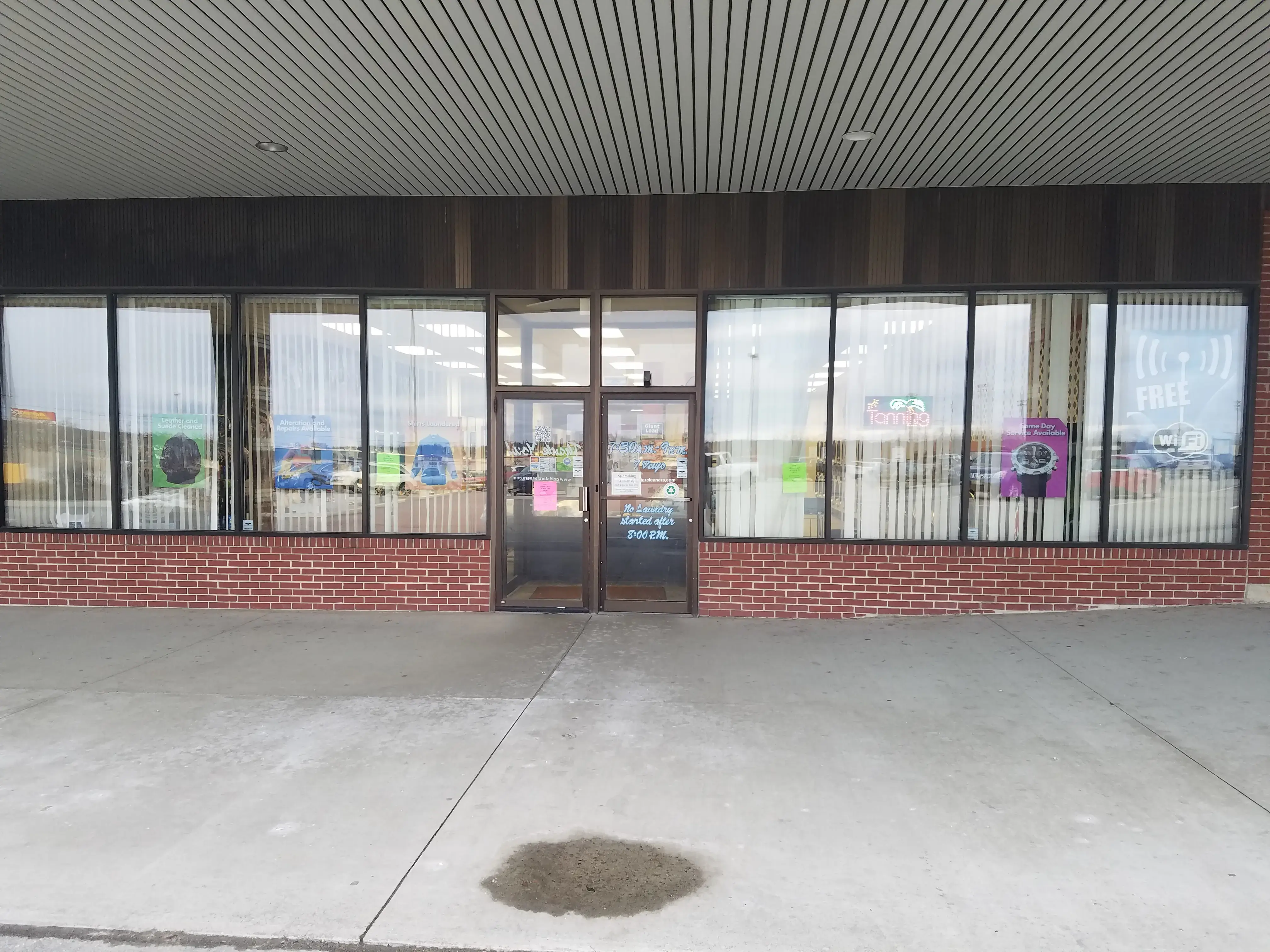 Gold Star Cleaners - Image 15
