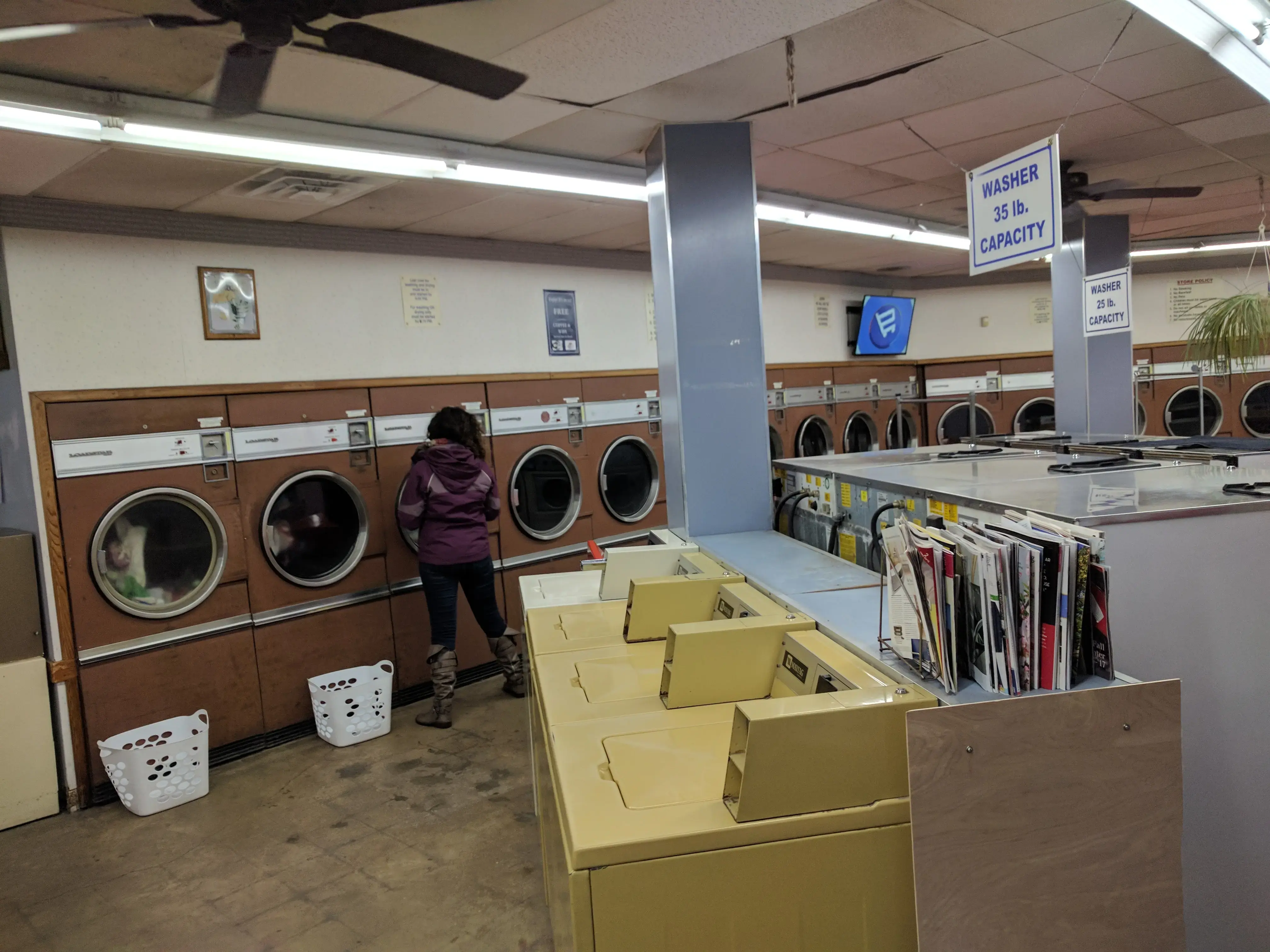 Golden Coin Dry Cleaners - Image 4